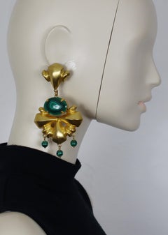 JACQUES AN LANH Vintage Oversized Gold Tone Dangling Earrings