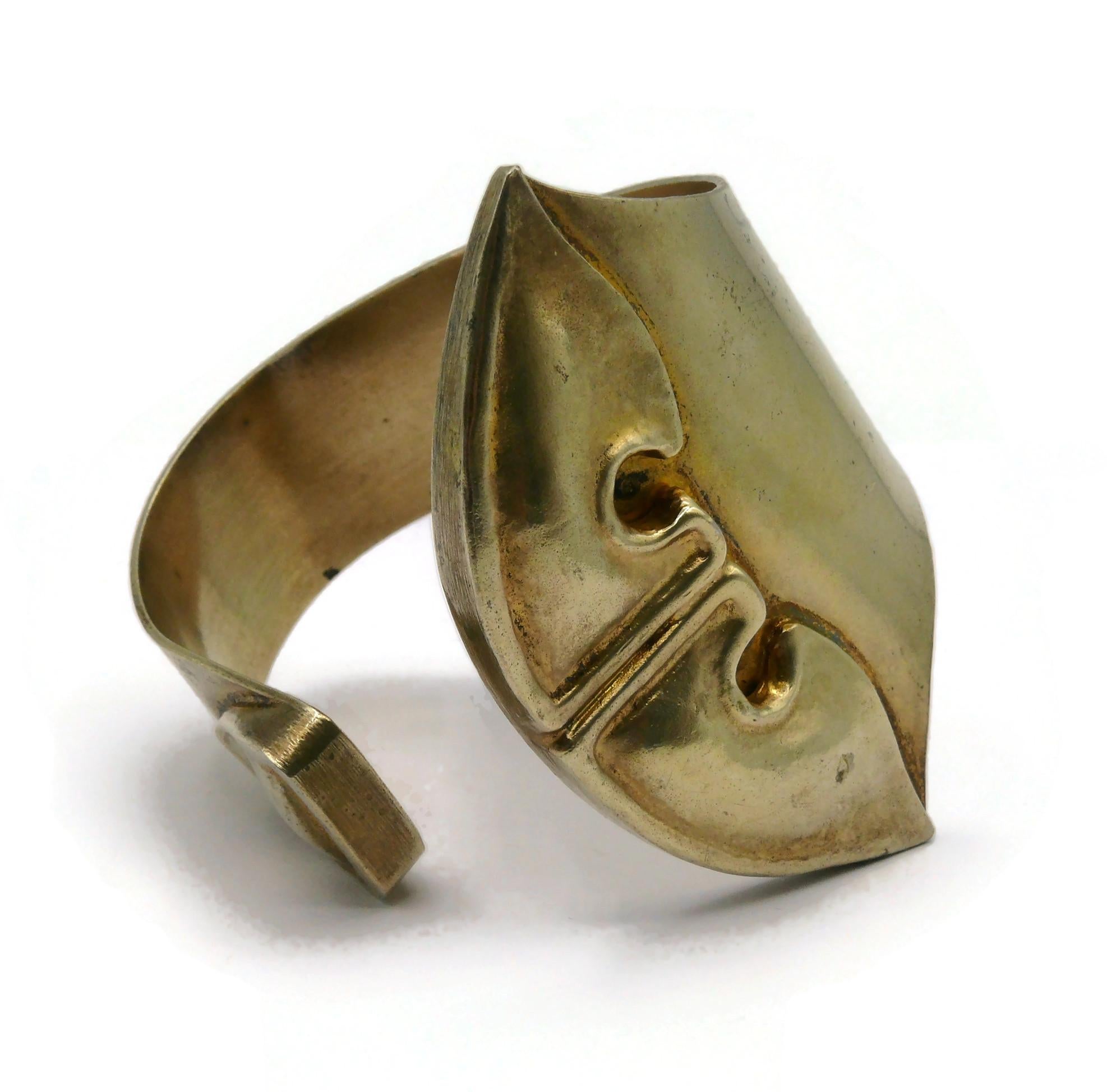 Women's JACQUES AN LANH Vintage Sculptural Brass Cuff Bracelet For Sale