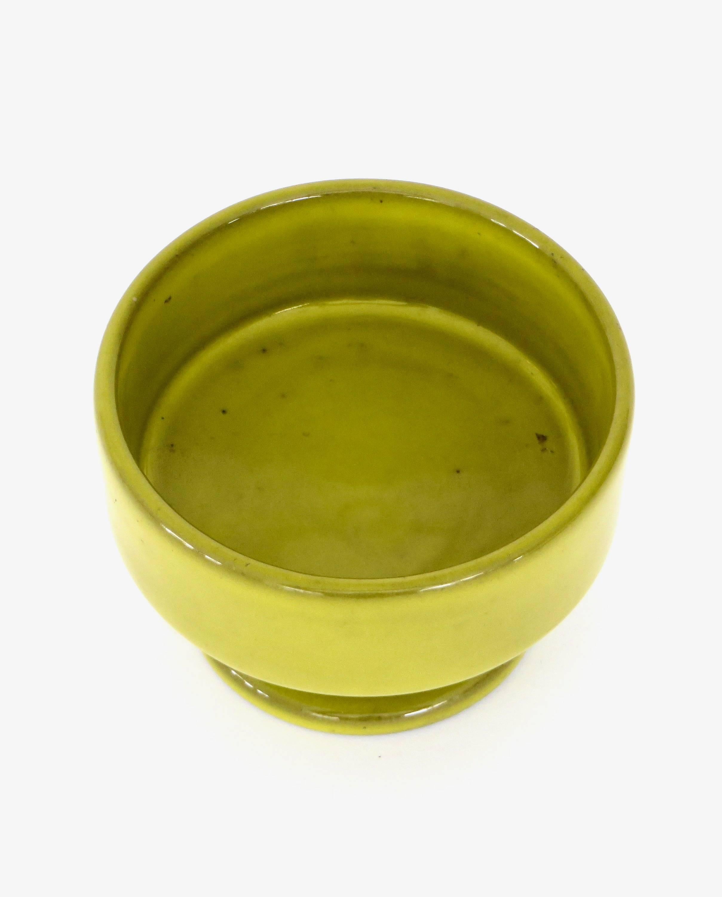 Jacques and Dani Ruelland Chartreuse Green French Ceramic Chalice In Good Condition In Chicago, IL