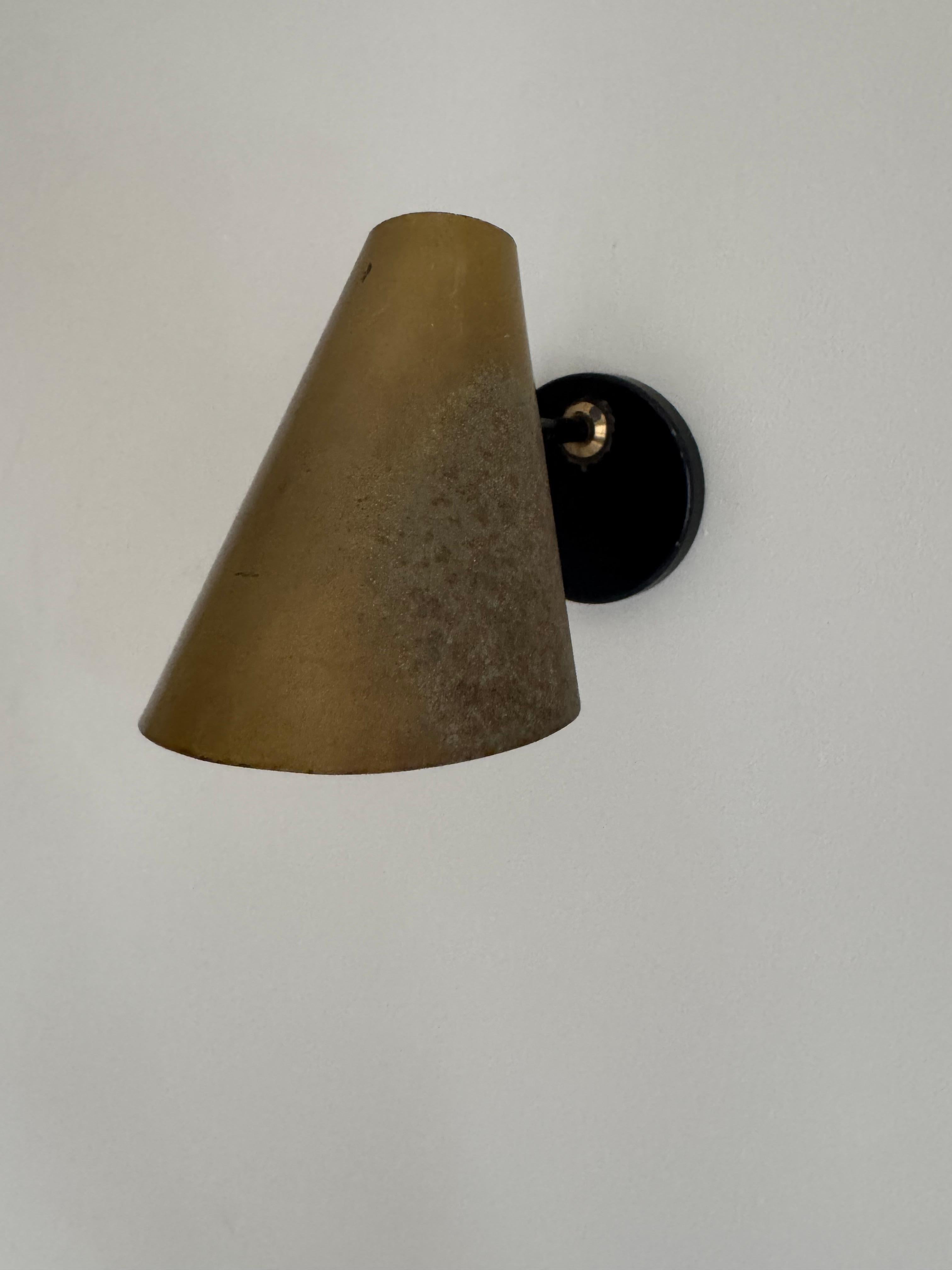 Émaillé Jacques Biny wall light c.I.C. en vente