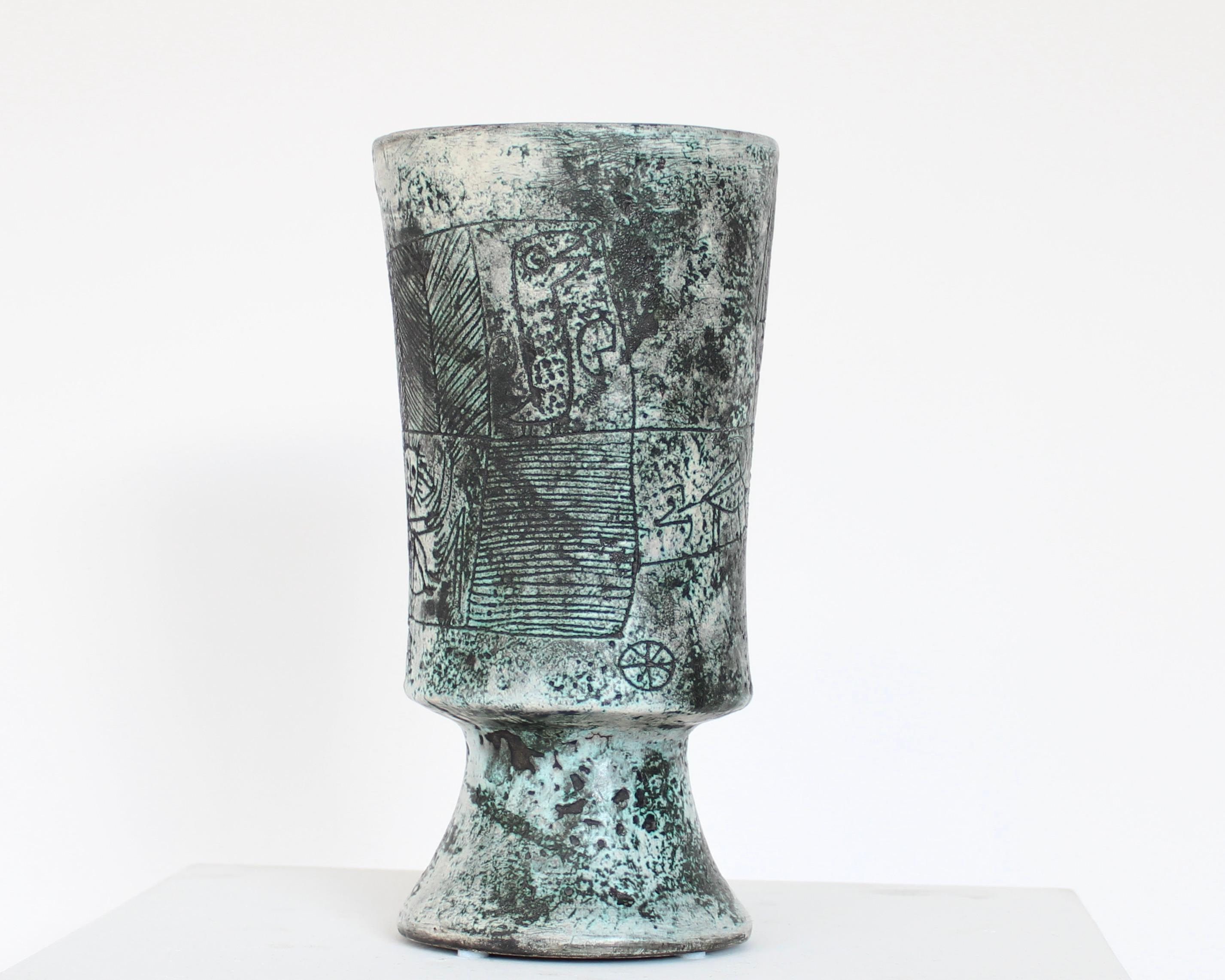 Jacques Blin Französische Keramik Türkisblaue Sgraffito Chalice-Vase aus Keramik im Angebot 3