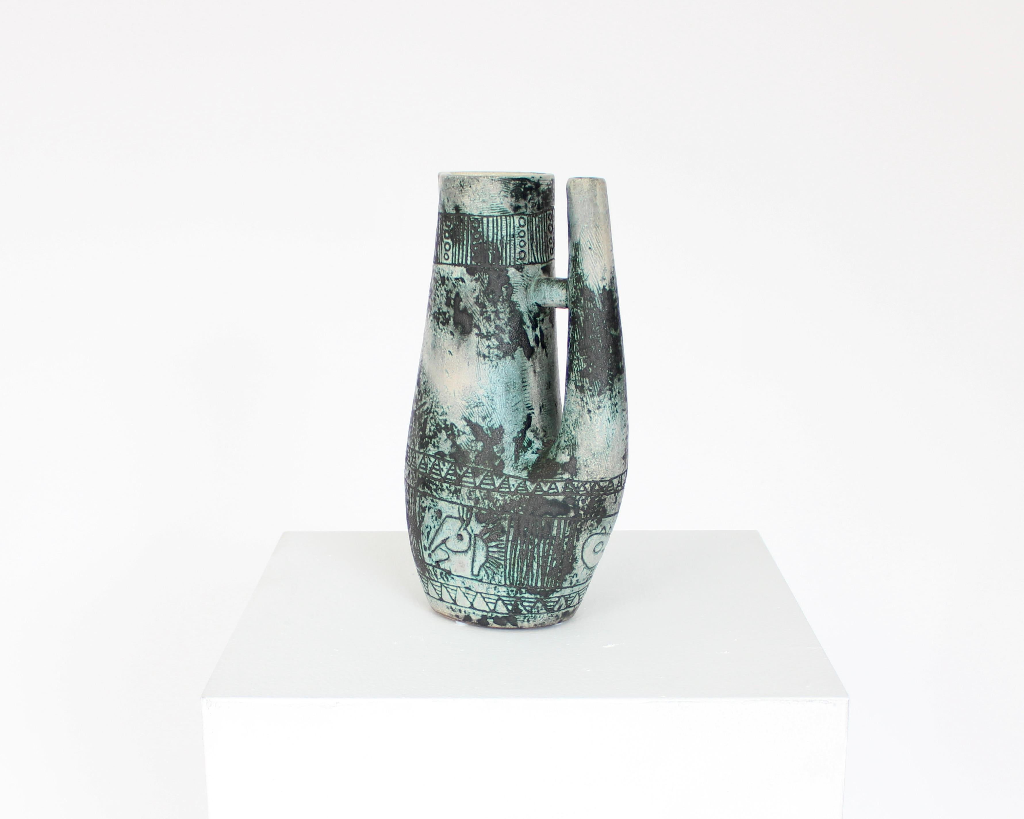 Jacques Blin Brocca in ceramica francese blu turchese con manico alto in vendita 1