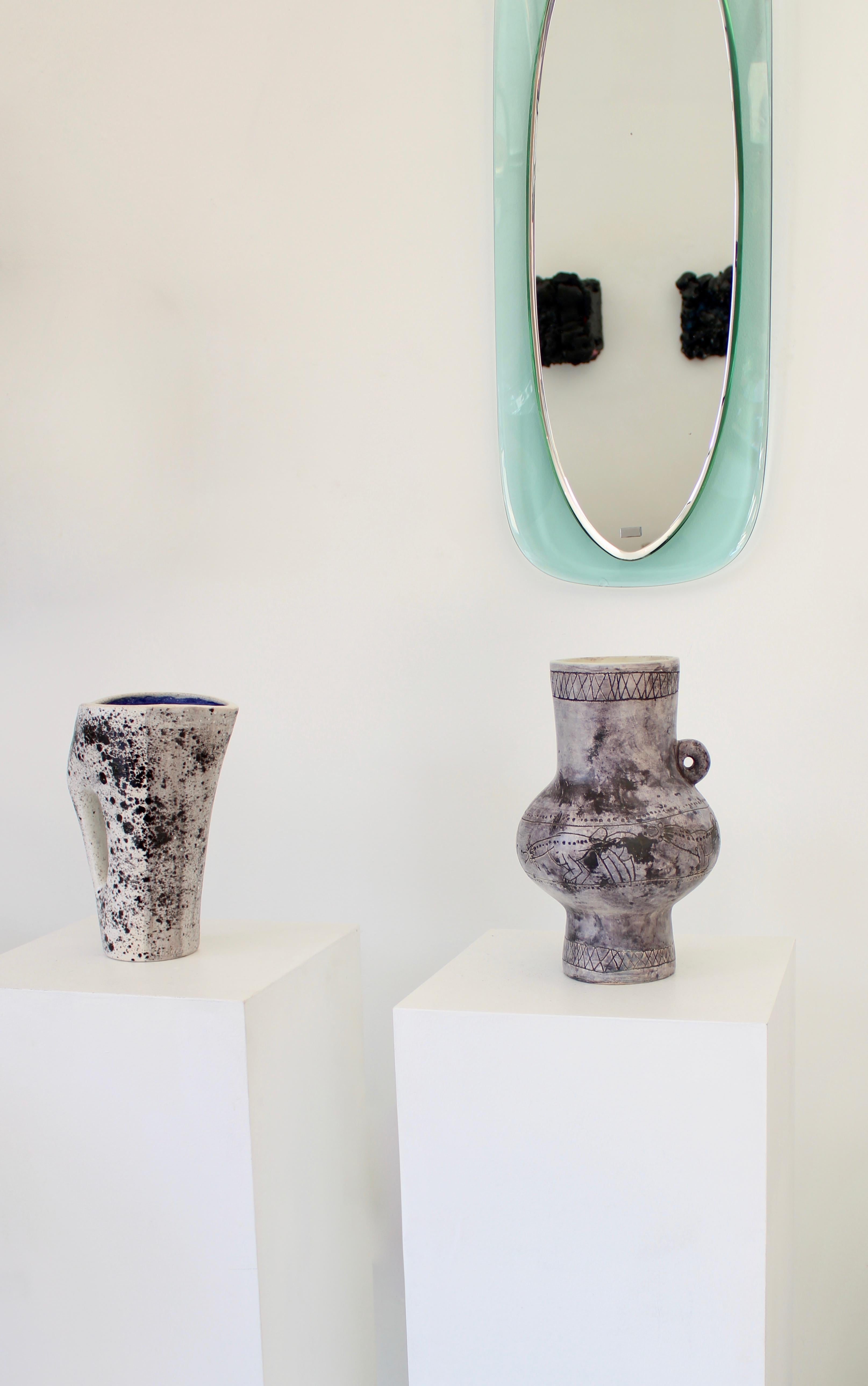 Vaso in ceramica francese da grigio chiaro a lavanda chiaro di Jacques Blin, 1960 circa in vendita 4