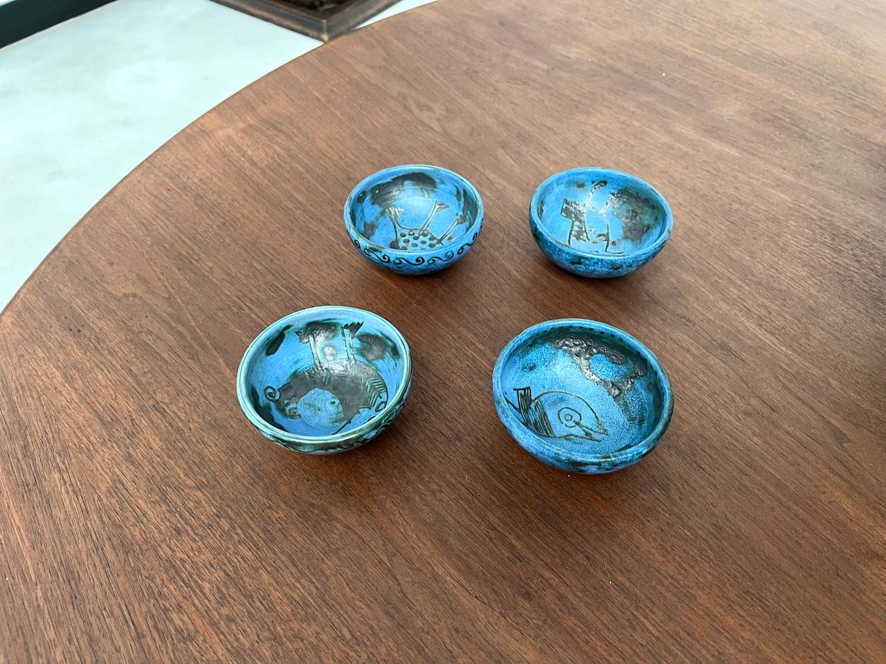 Ceramica Jacques Blin, serie di 4 tazze in vendita