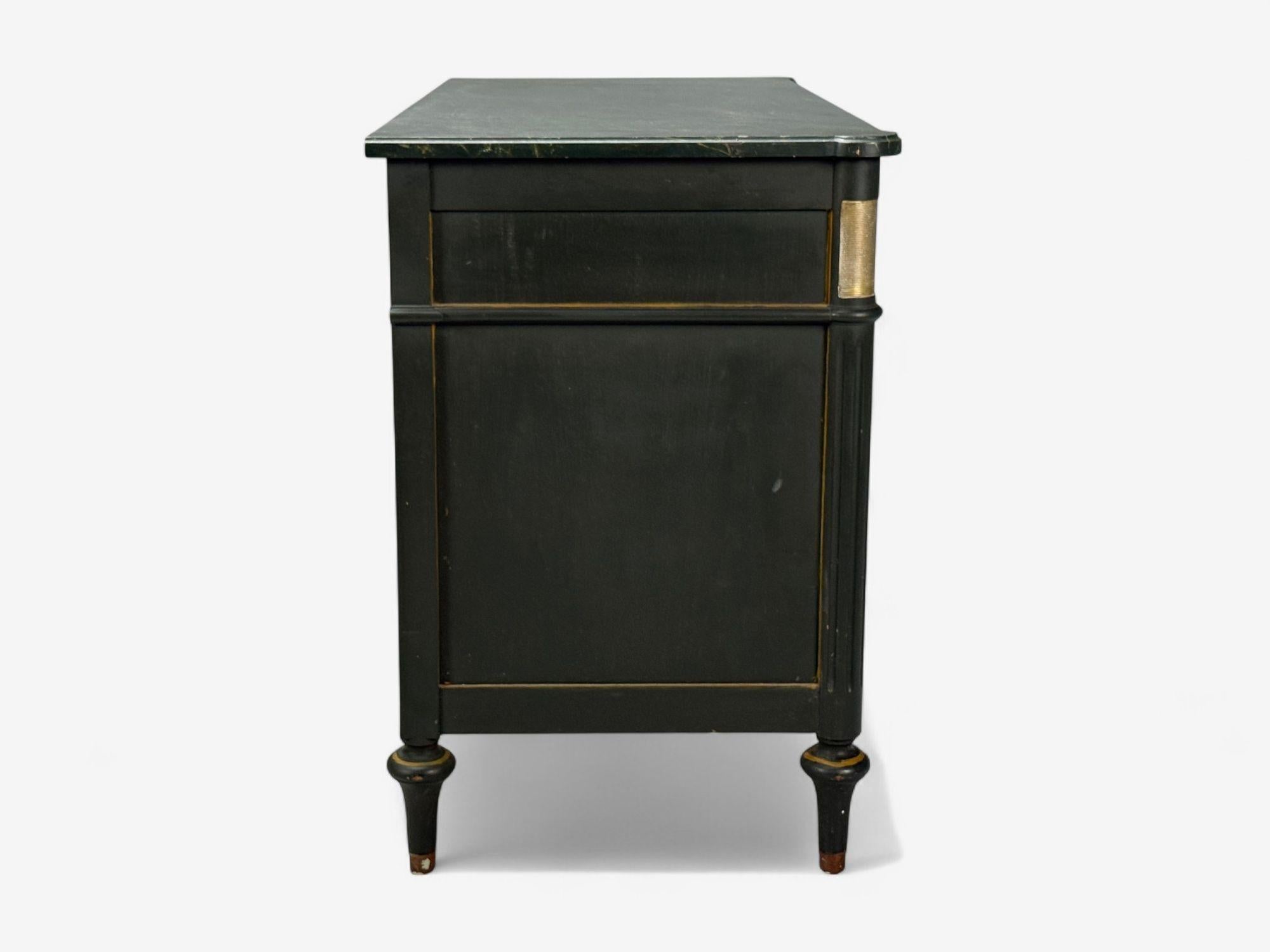 Jacques Bodart, Commode dipinta di verde in stile Luigi XVI, USA, anni '60 in vendita 4