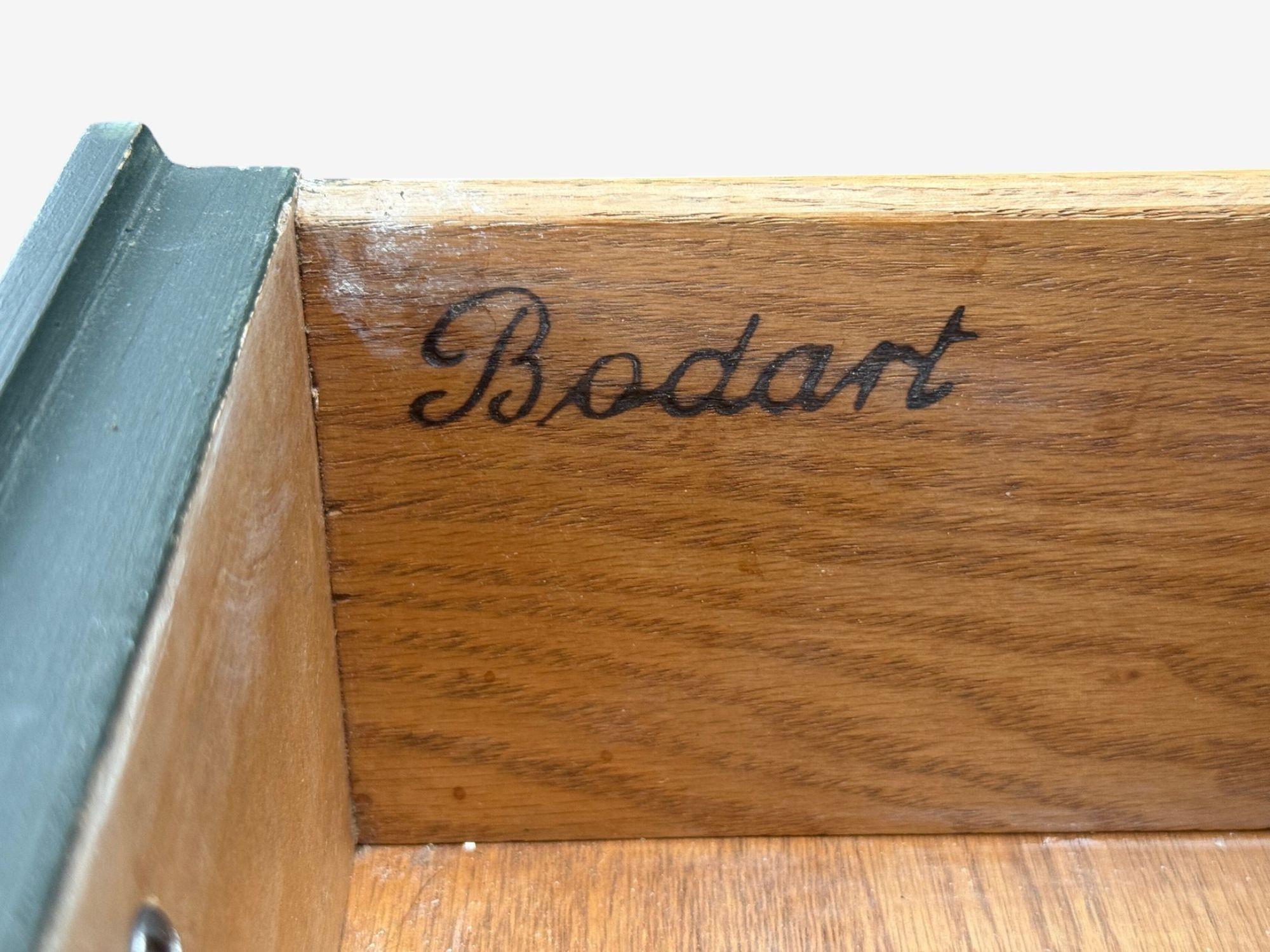 Jacques Bodart, Commode dipinta di verde in stile Luigi XVI, USA, anni '60 in vendita 2