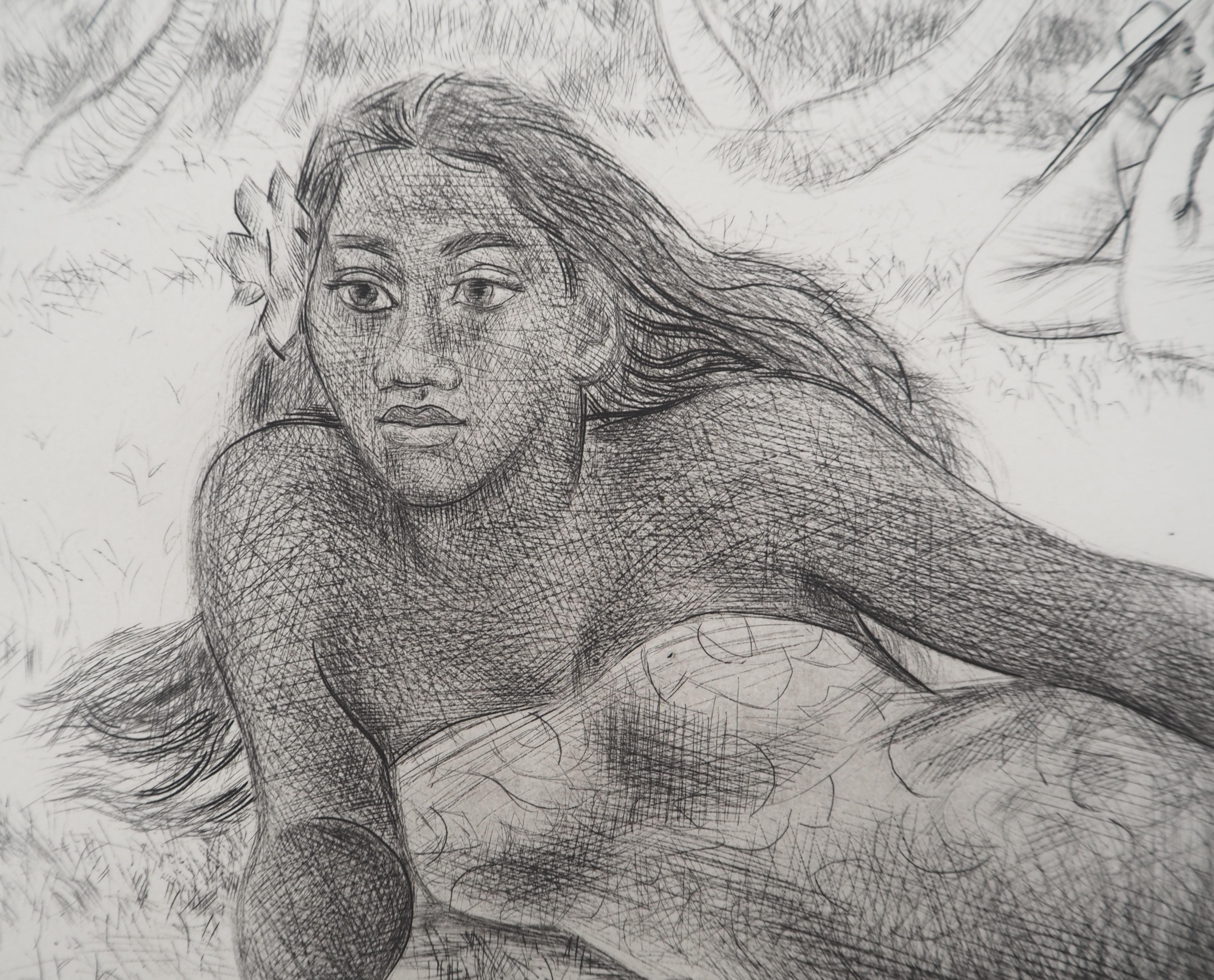 Tribute to Gauguin : Tahitian Woman - Original etching - Gray Figurative Print by Jacques Boullaire