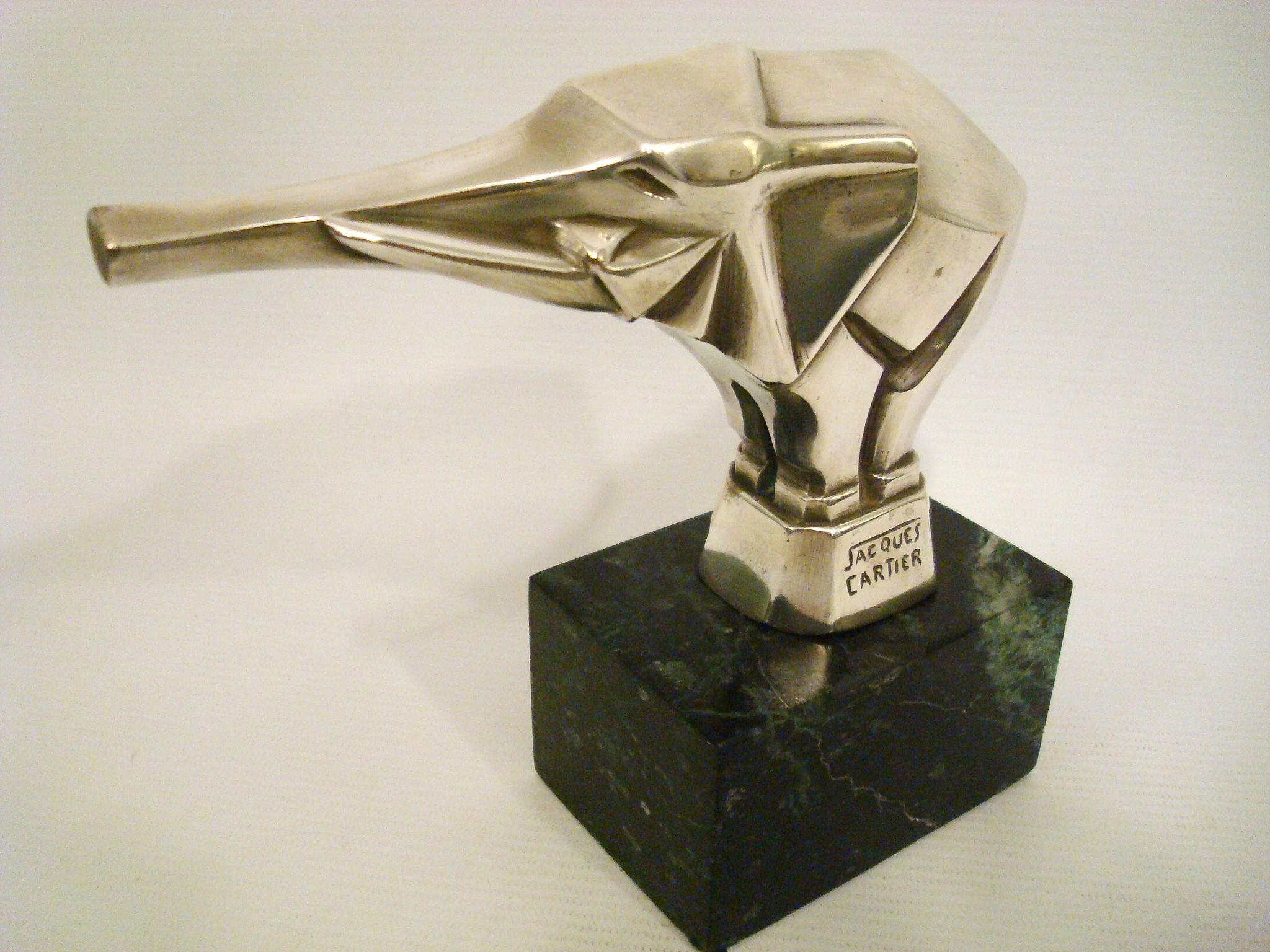 Éléphant de Jacques Cartier, Mascotte de voiture Art Déco / Cubiste / Hood Ornamental 1920's en vente 2