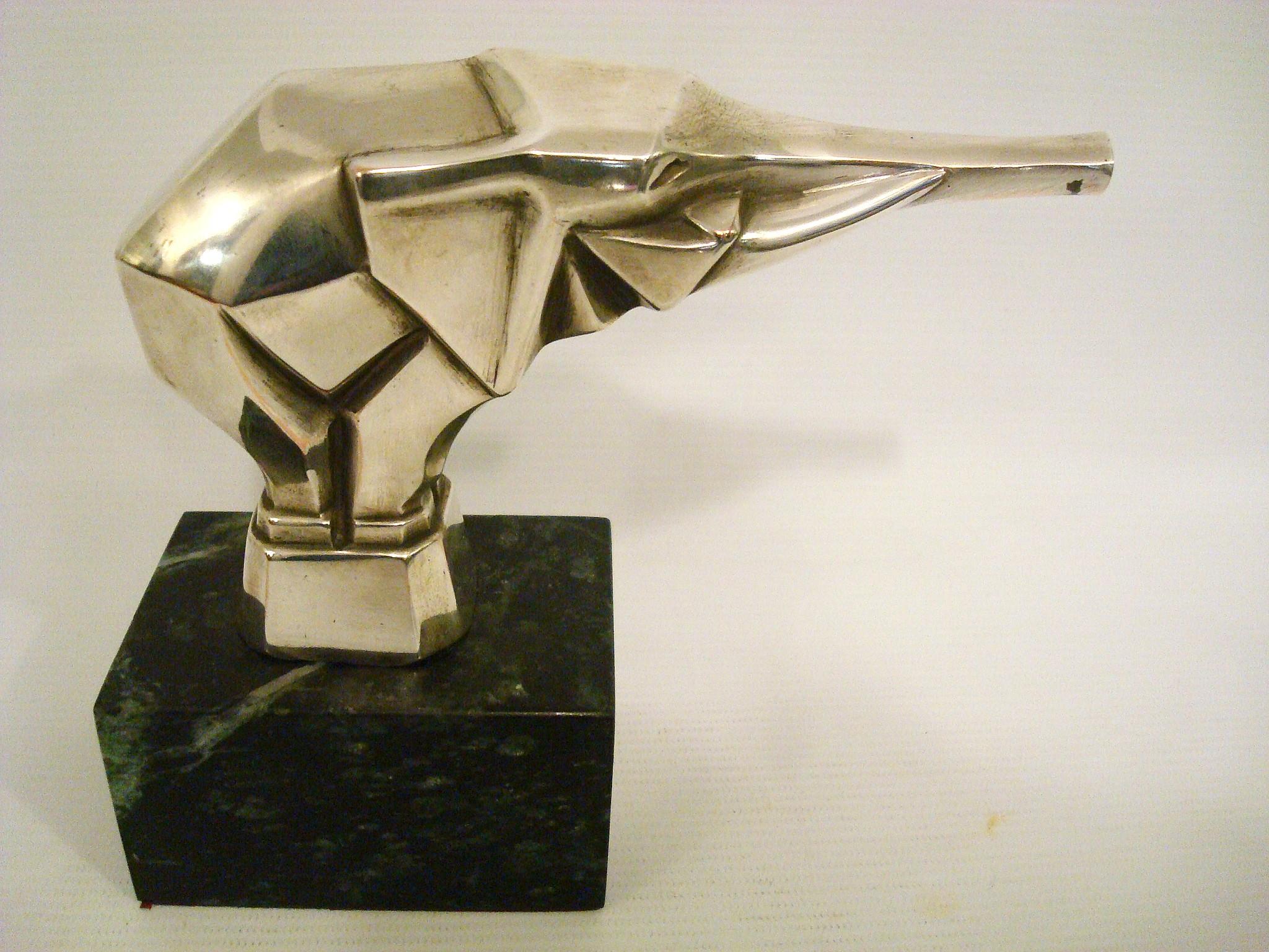 Art déco Éléphant de Jacques Cartier, Mascotte de voiture Art Déco / Cubiste / Hood Ornamental 1920's en vente