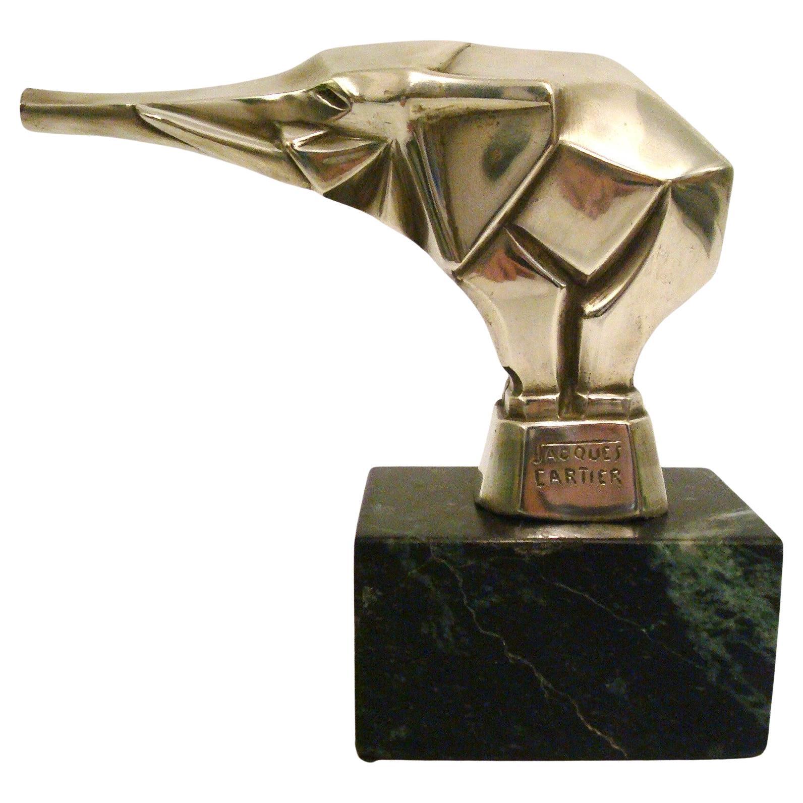 Elefante di Jacques Cartier, mascotte per auto in stile Art Deco / Cubista / ornamento per il cofano del 1920