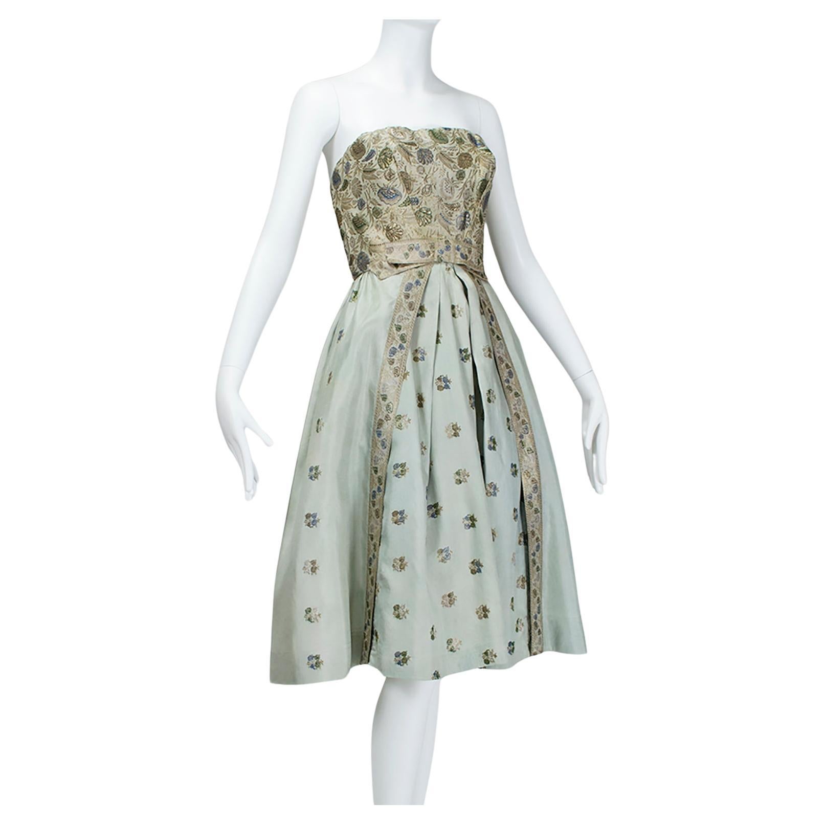 Jacques Cassia Couture Trägerloses Partykleid aus Silberbrokat aus Silberbrokat - S, 1950er Jahre im Angebot