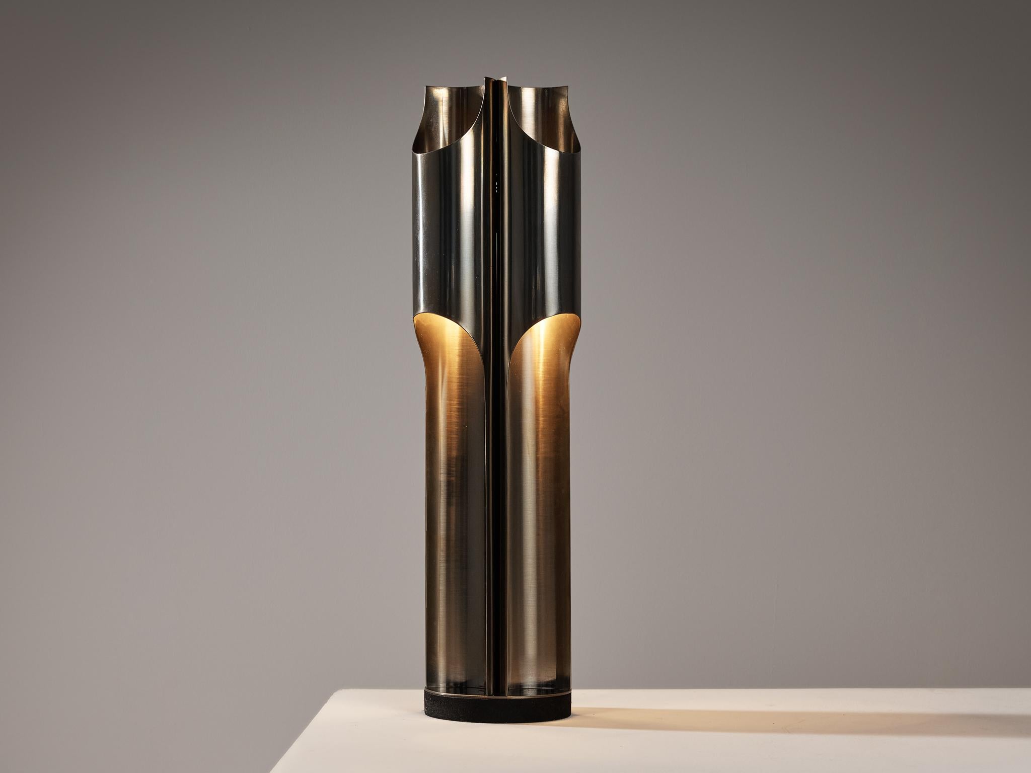 Jacques Charles for Maison Charles, 'Orgue' lamp, part of the 'Inox' collection, stainless steel, France, circa 1970

This sculptural lamp is mainly carried out through a repetition of cylindrical shapes executed in stainless steel, of which the