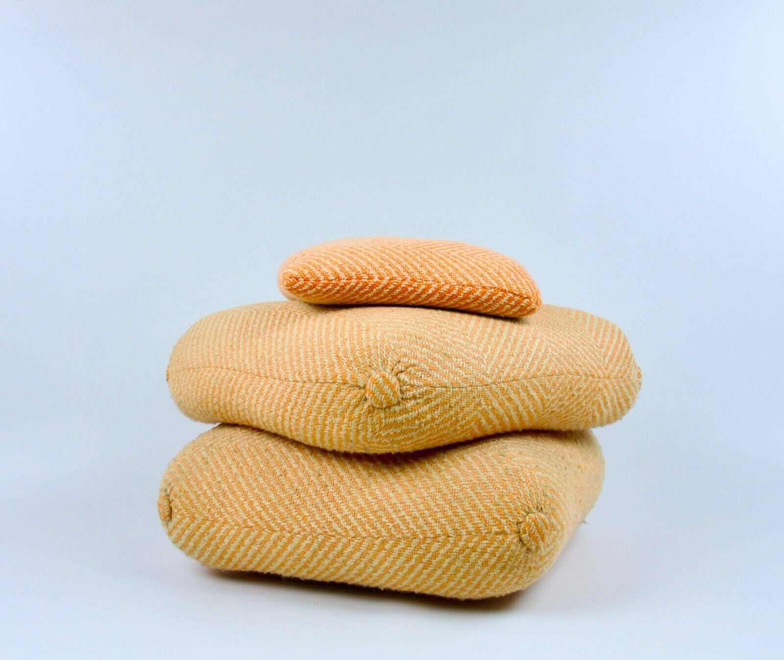 Francese Jacques Charpentier per Maison Jansen, Pouf, Francia, metà del secolo 1970 in vendita