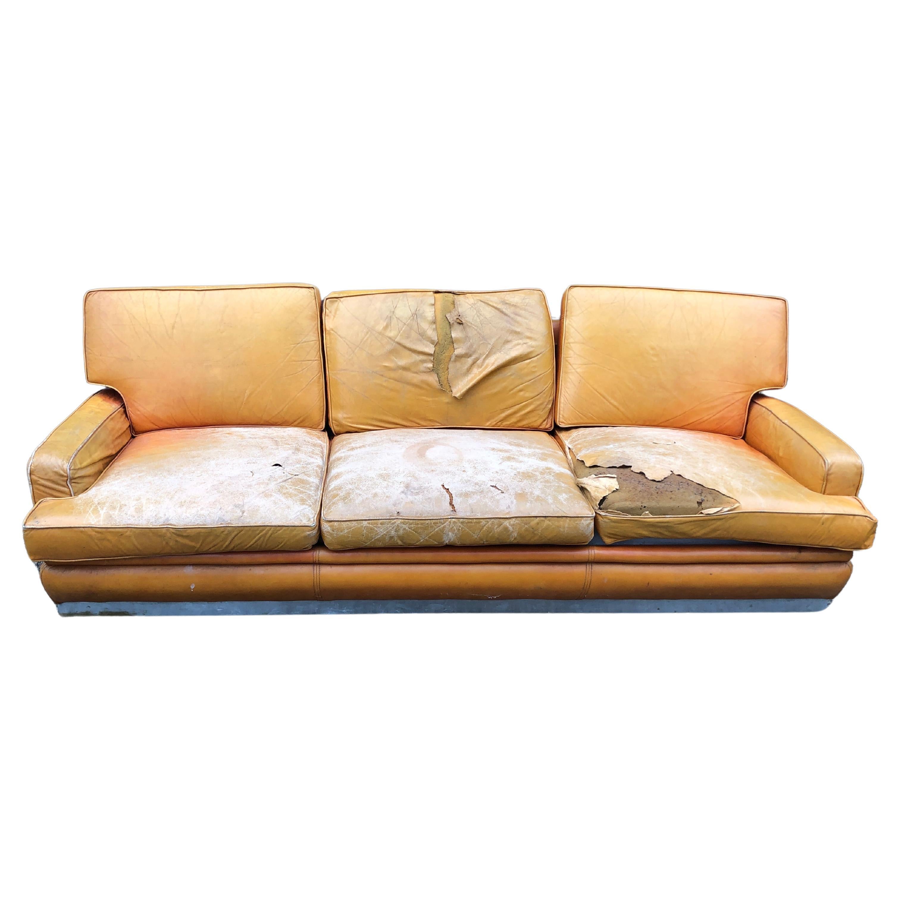 Jacques Charpentier for Roche Bobois Three Seater 1970s Leather And Chrome Sofa  For Sale