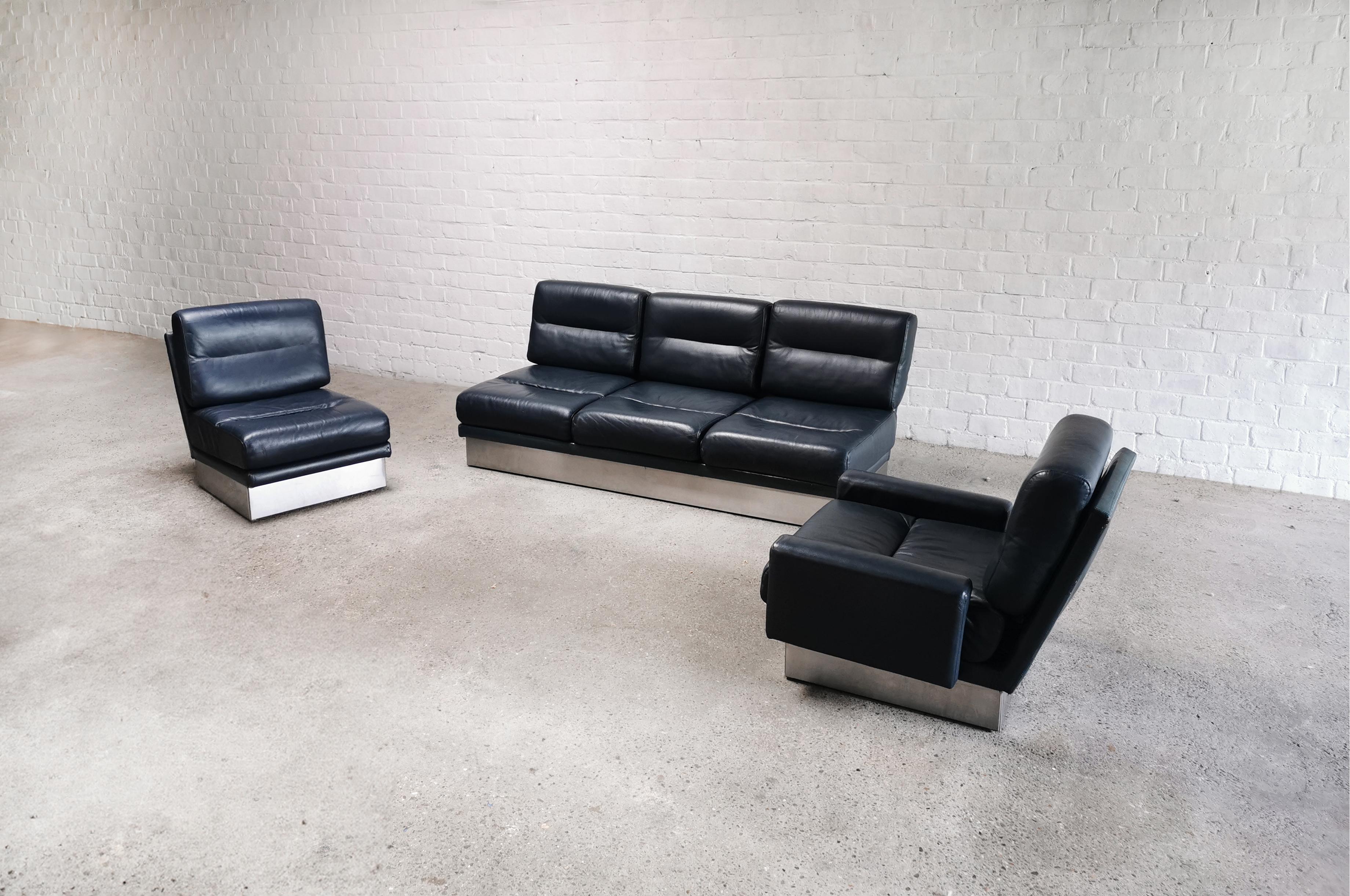 Jacques Charpentier Leather & Steel Living Room Set, France 1970's In Good Condition In Zwijndrecht, Antwerp