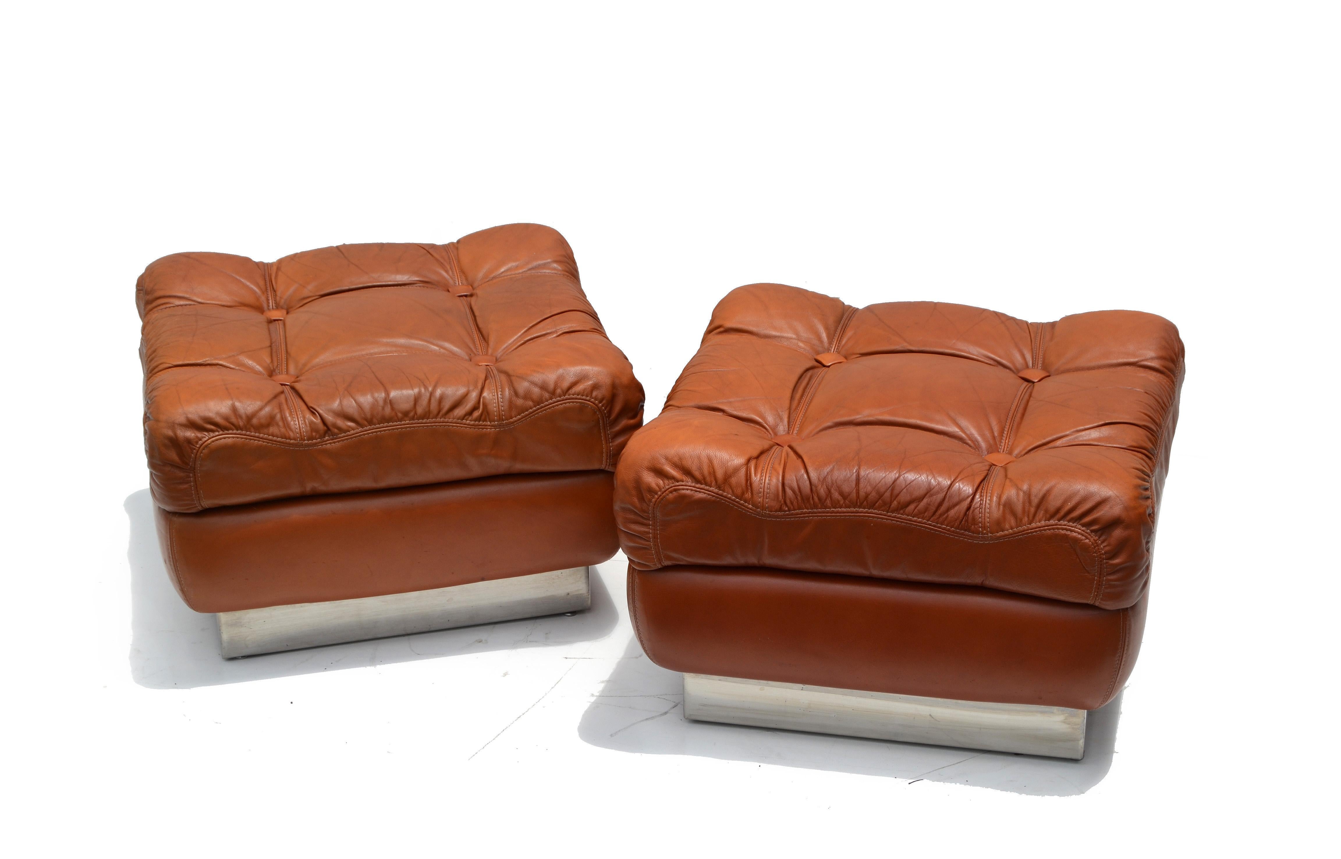 Jacques Charpentier Mid-Century Modern Tufted Leather Ottoman Stool Pair In Good Condition For Sale In Miami, FL