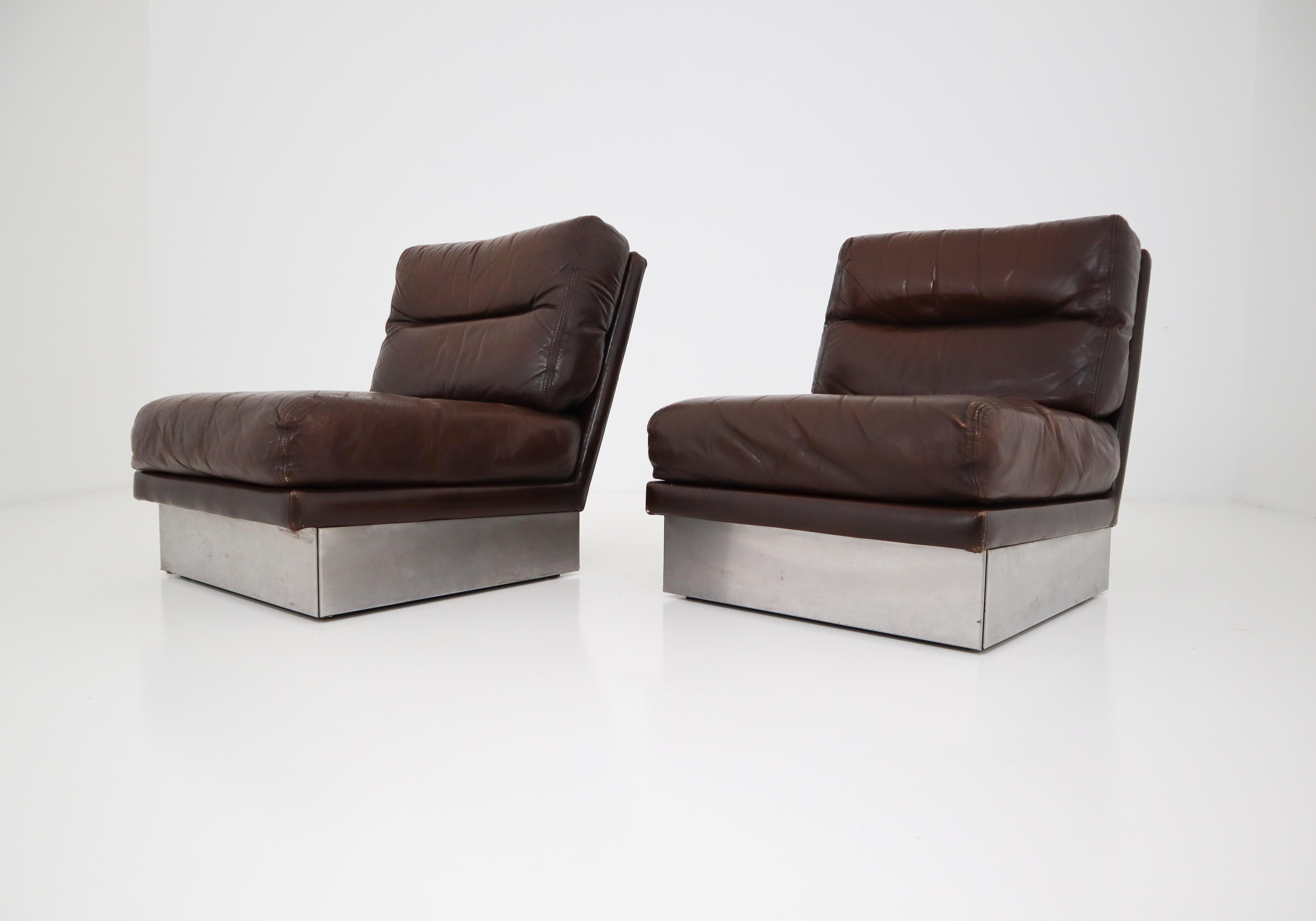 Mid-Century Modern Jacques Charpentier Pair of Lounge Chairs, Brown Leather, Steel Base, 1970s