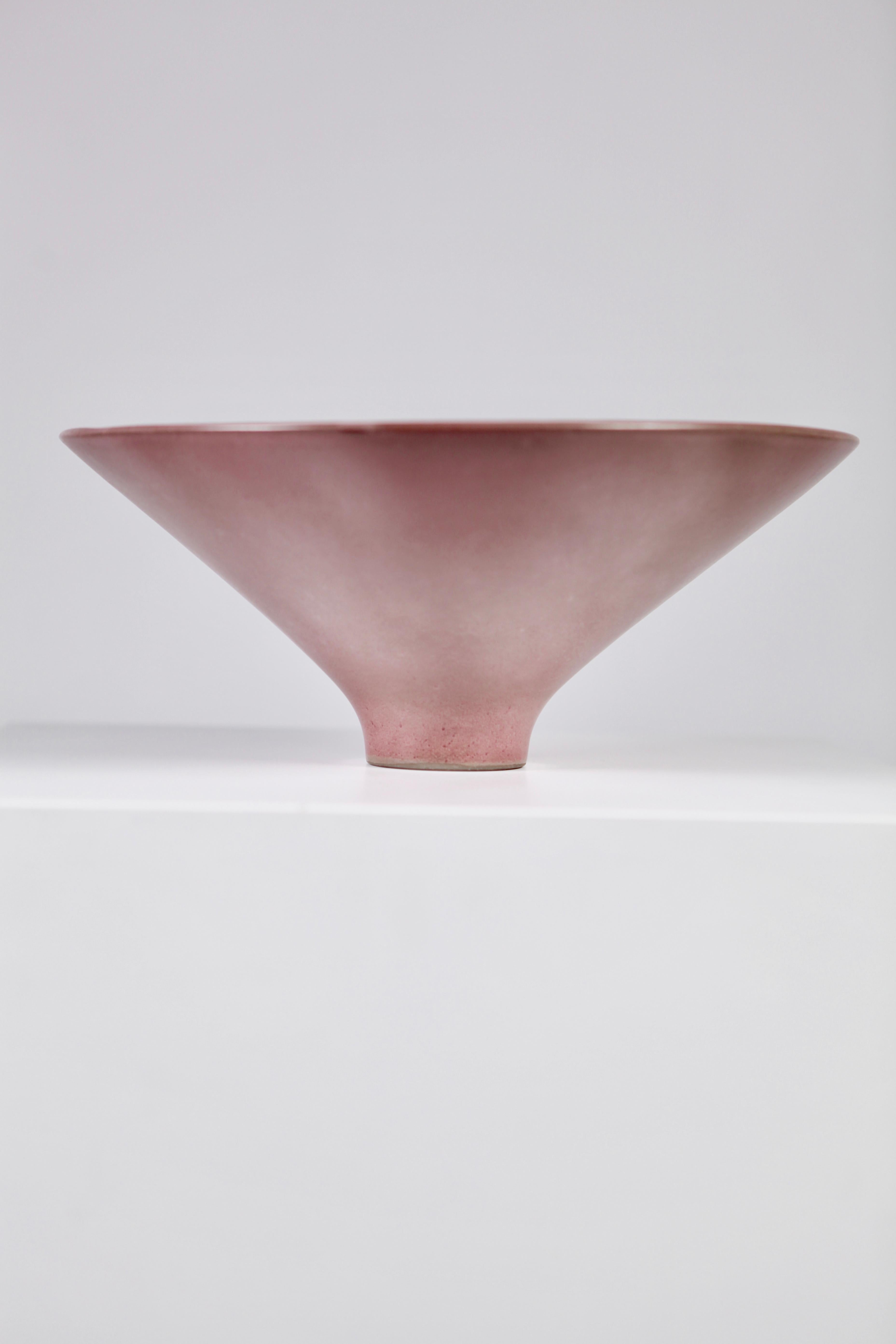 Mid-Century Modern Jacques & Dani Ruelland, Large Lilac Cylindrical Bowl, France, 1960s