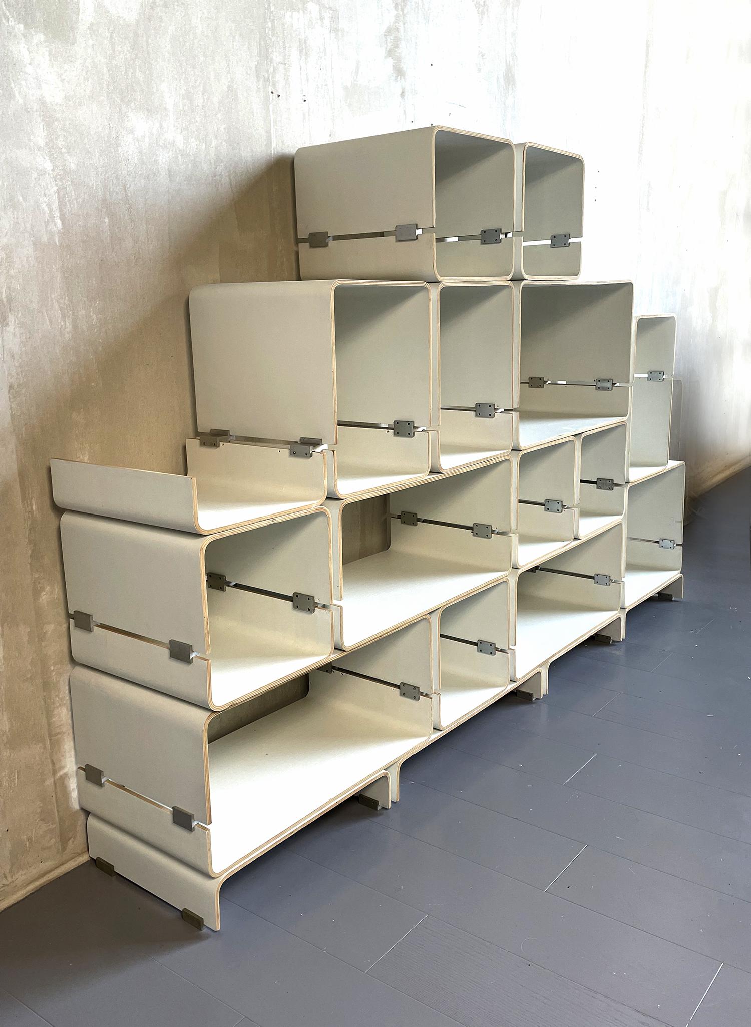 Jacques Dumond, Modular Bookcase in Curved Plywood, France, 1963 In Good Condition In Catonvielle, FR