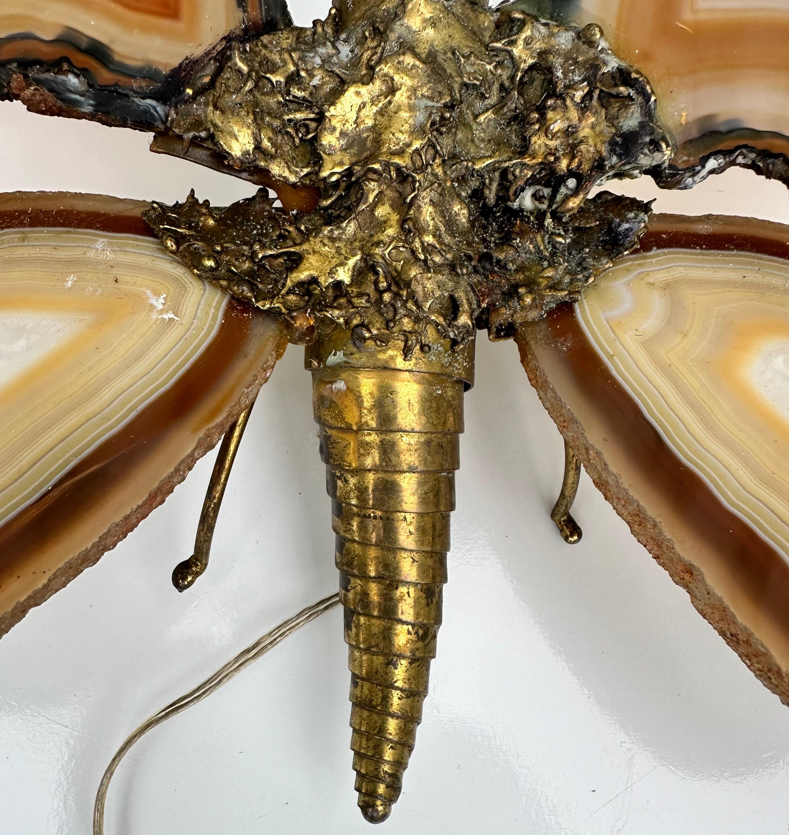 Jacques Duval Brasseur agate and brass Butterfly wall  Sconce  In Good Condition For Sale In Miami, FL