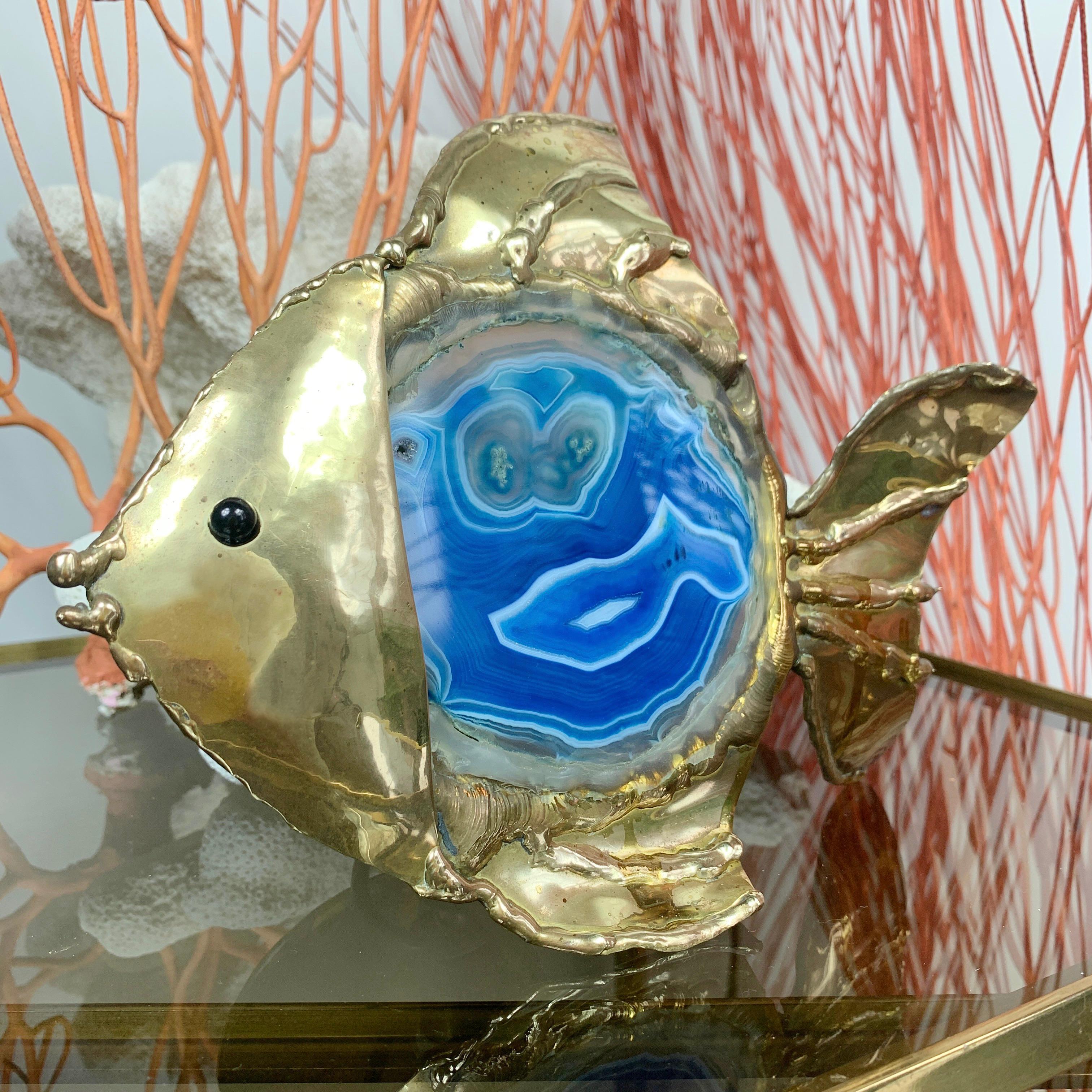 Jacques Duval-Brasseur Lámpara iluminada de ágata azul y pez dorado Bruñido en venta