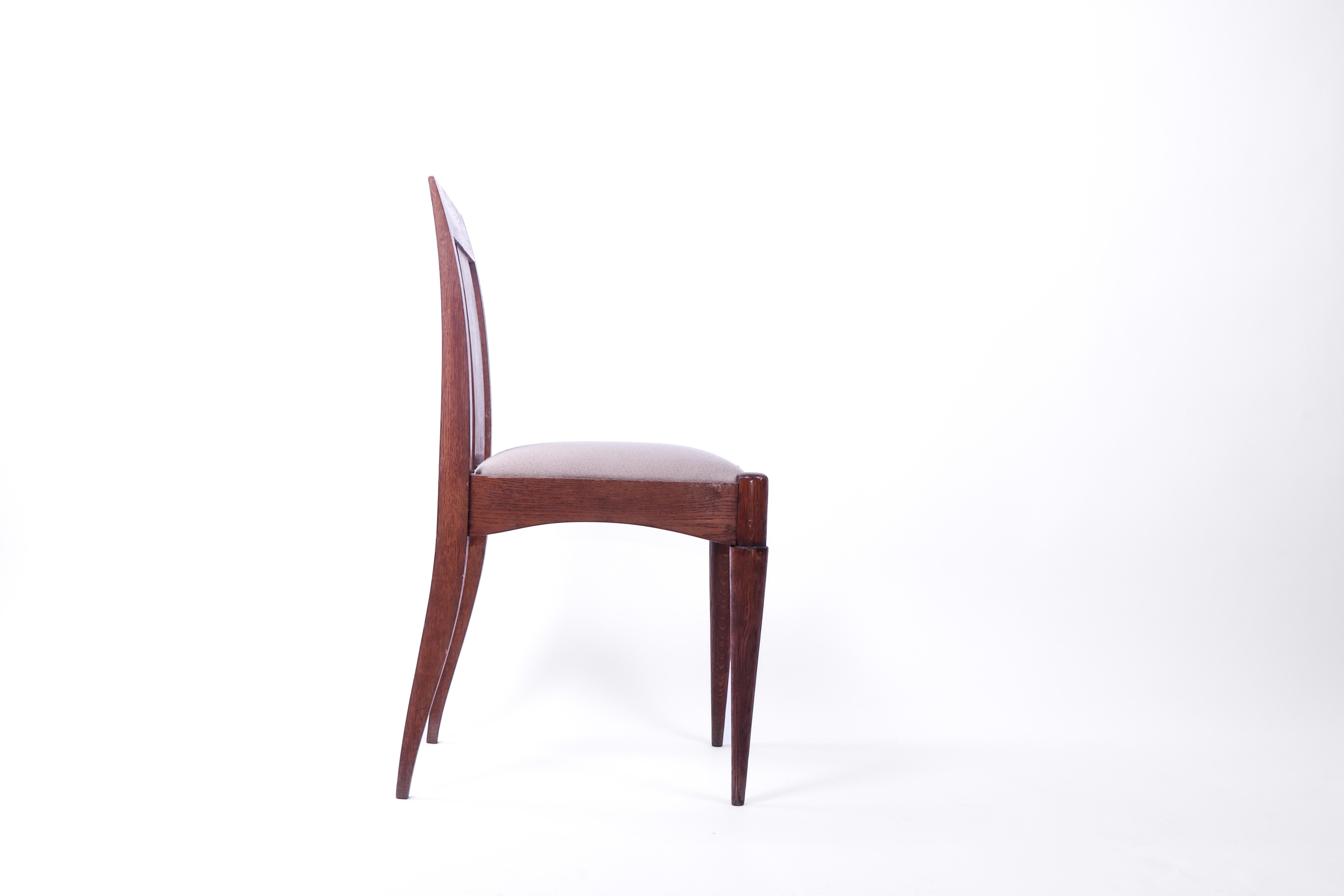 Emblématique paire de chaises de Jacques-Émile Ruhlmann pour la Cité Universitaire de Paris. Un travail et un état extraordinaires 100 ans plus tard. 