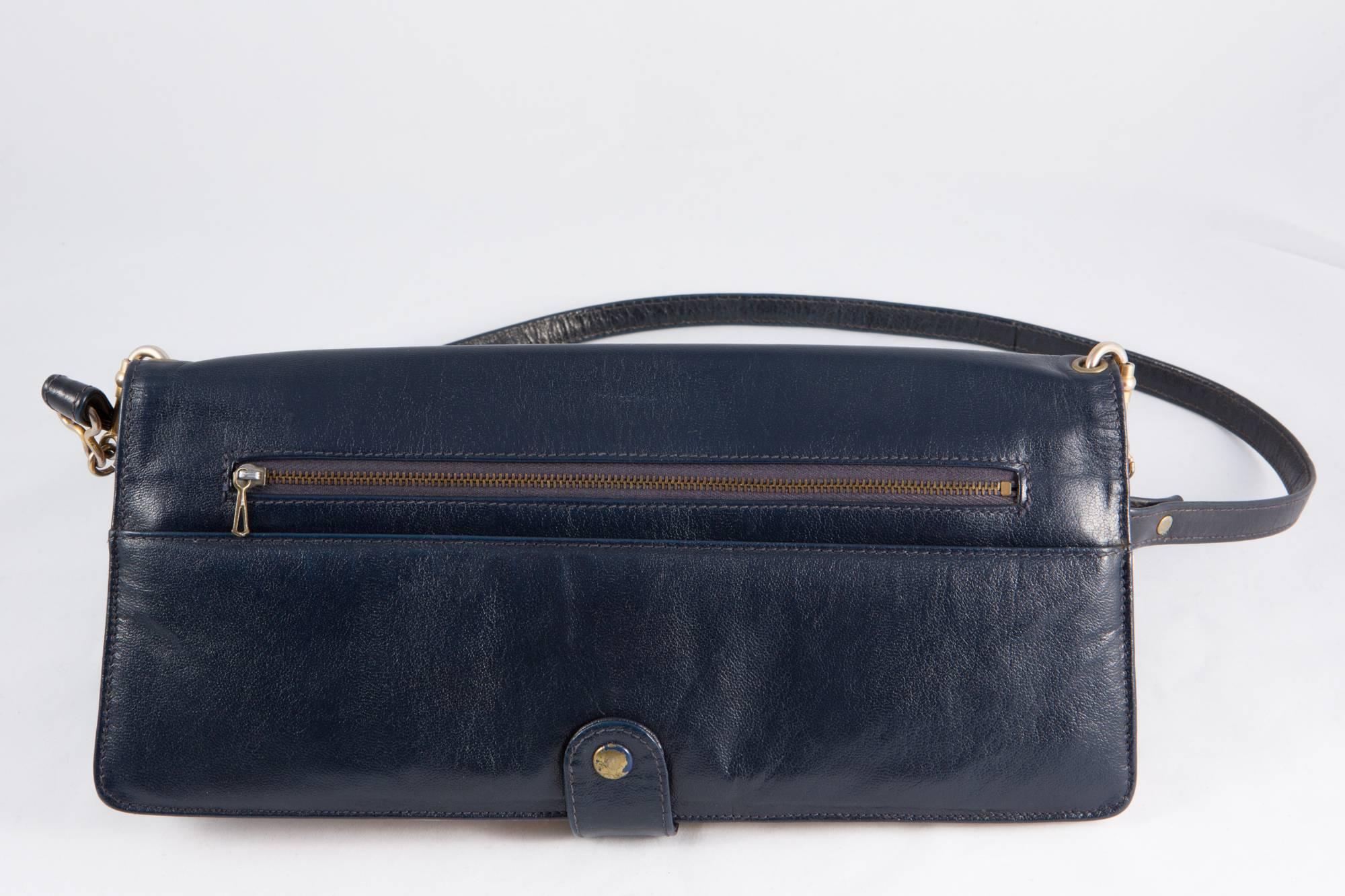 Jacques Esterel Navy Shoulder Baguette Bag In Good Condition For Sale In Paris, FR