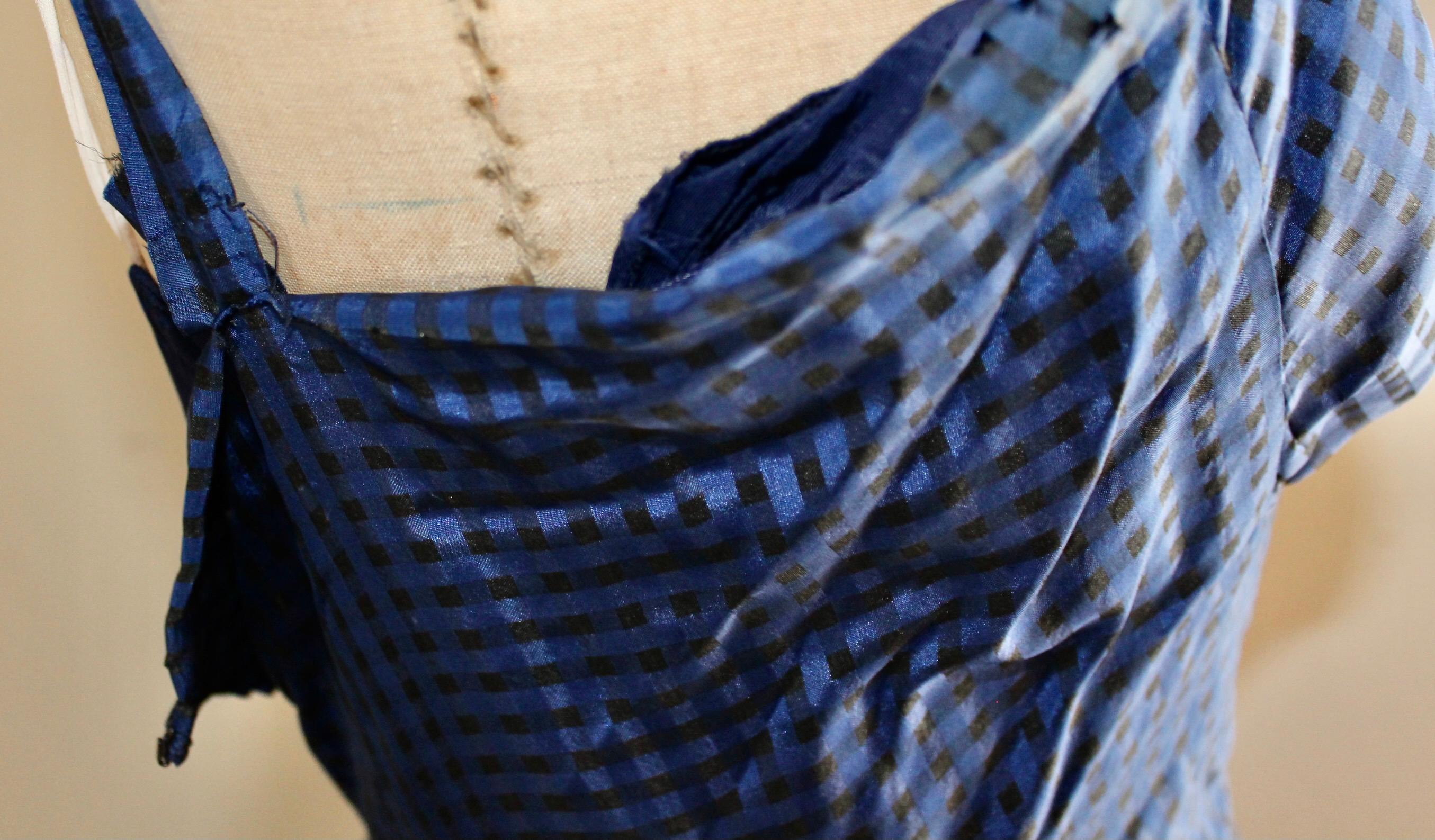 Jacques Fath 1940's Blue Taffeta Gown For Sale 9