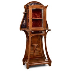 Vitrina Jacques Grüber