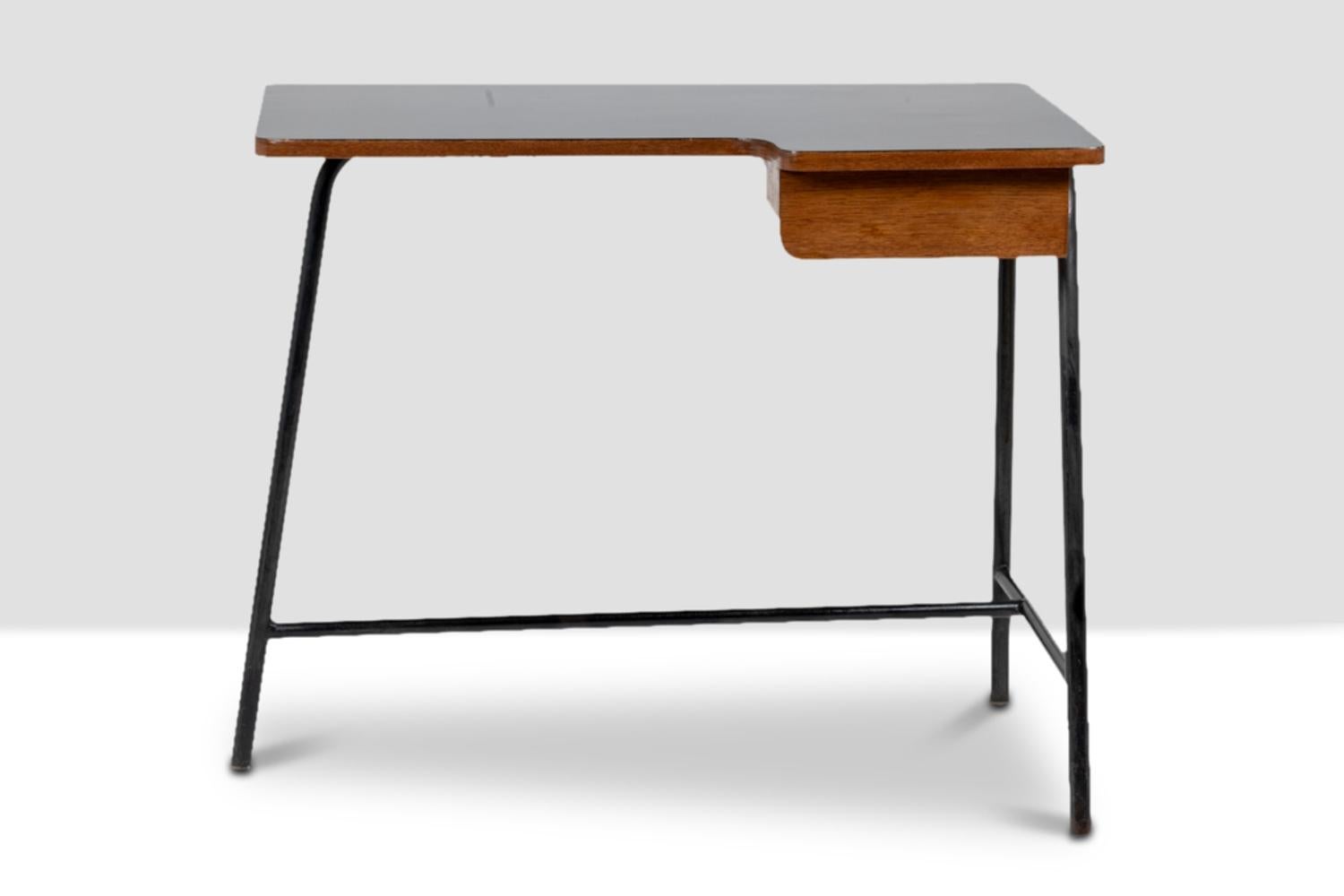 French Jacques Hitier for MBO, Desk in oak and black metal, year 1951 For Sale