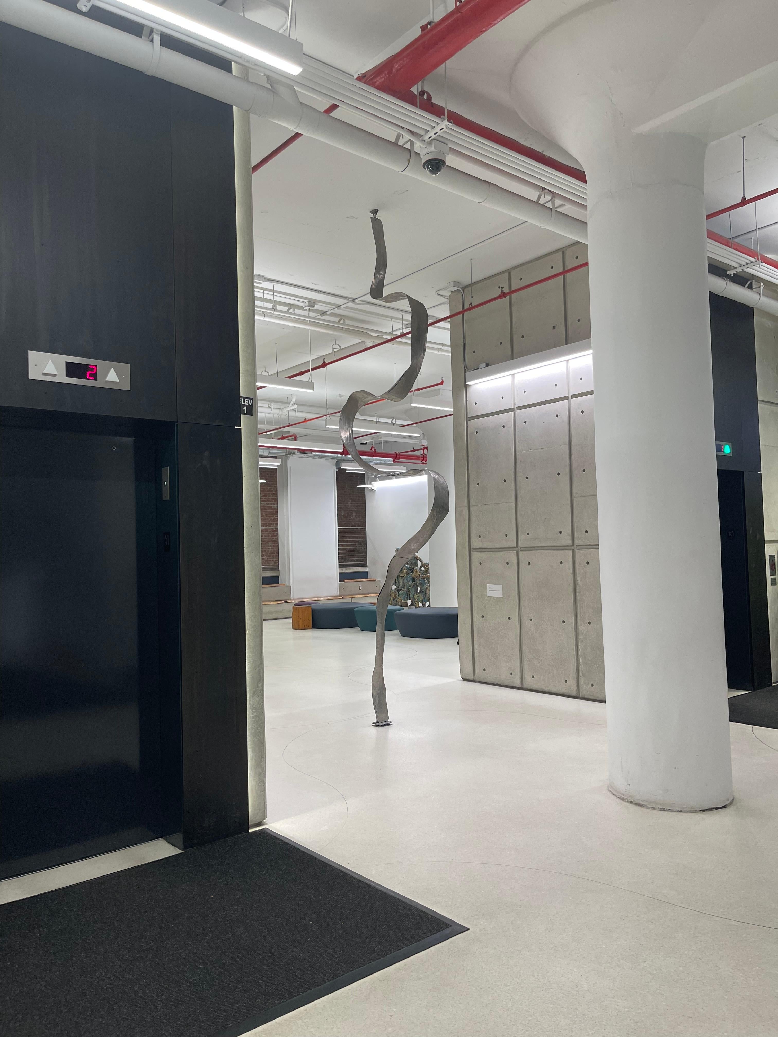 Curve - Large kinetic sculpture For Sale 2