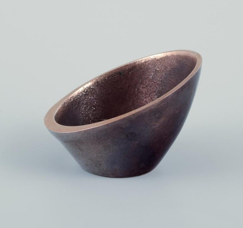 Jacques Lauterbach, France. Mortar and pestle in solid bronze. In Good Condition In Copenhagen, DK