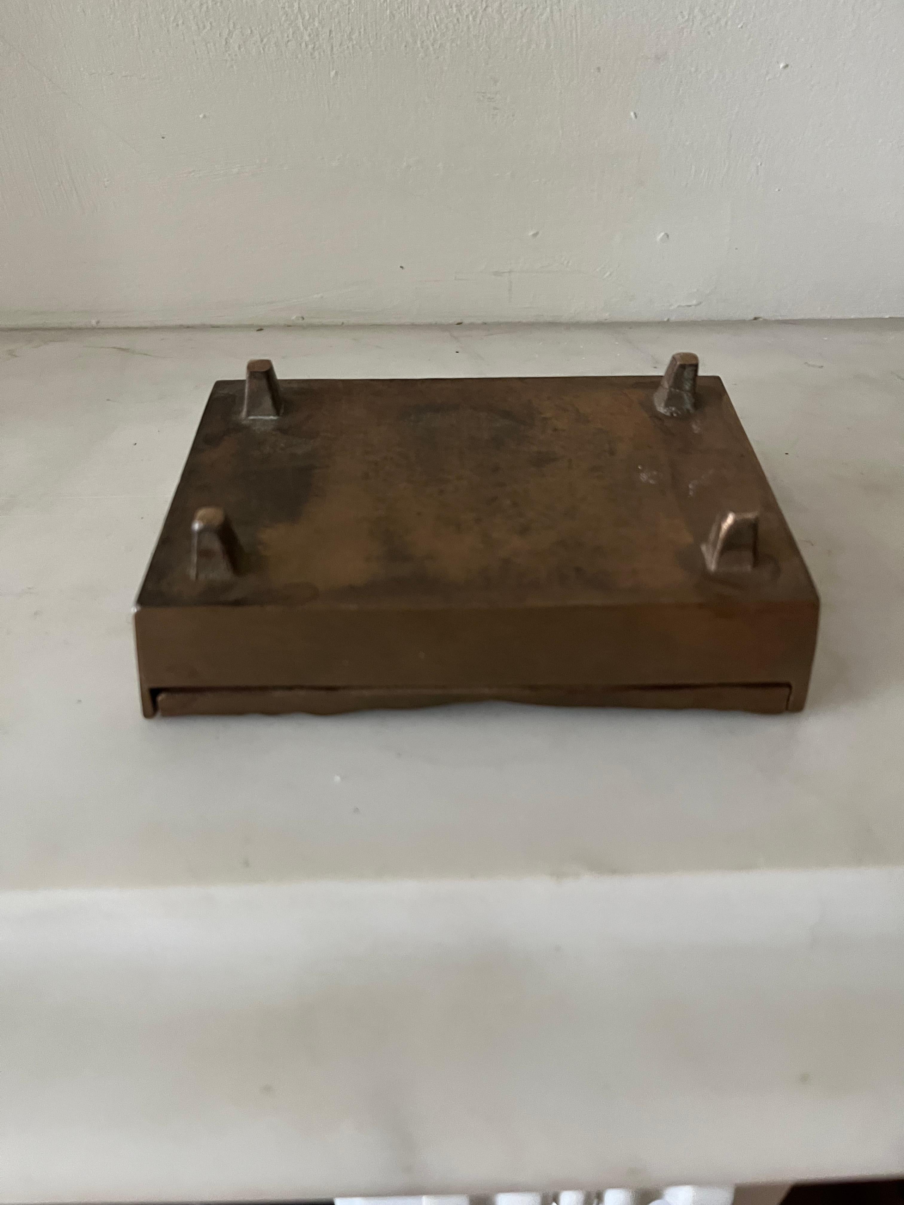 Jacques Lautertach small bronze box.  French c.1970’s For Sale 1