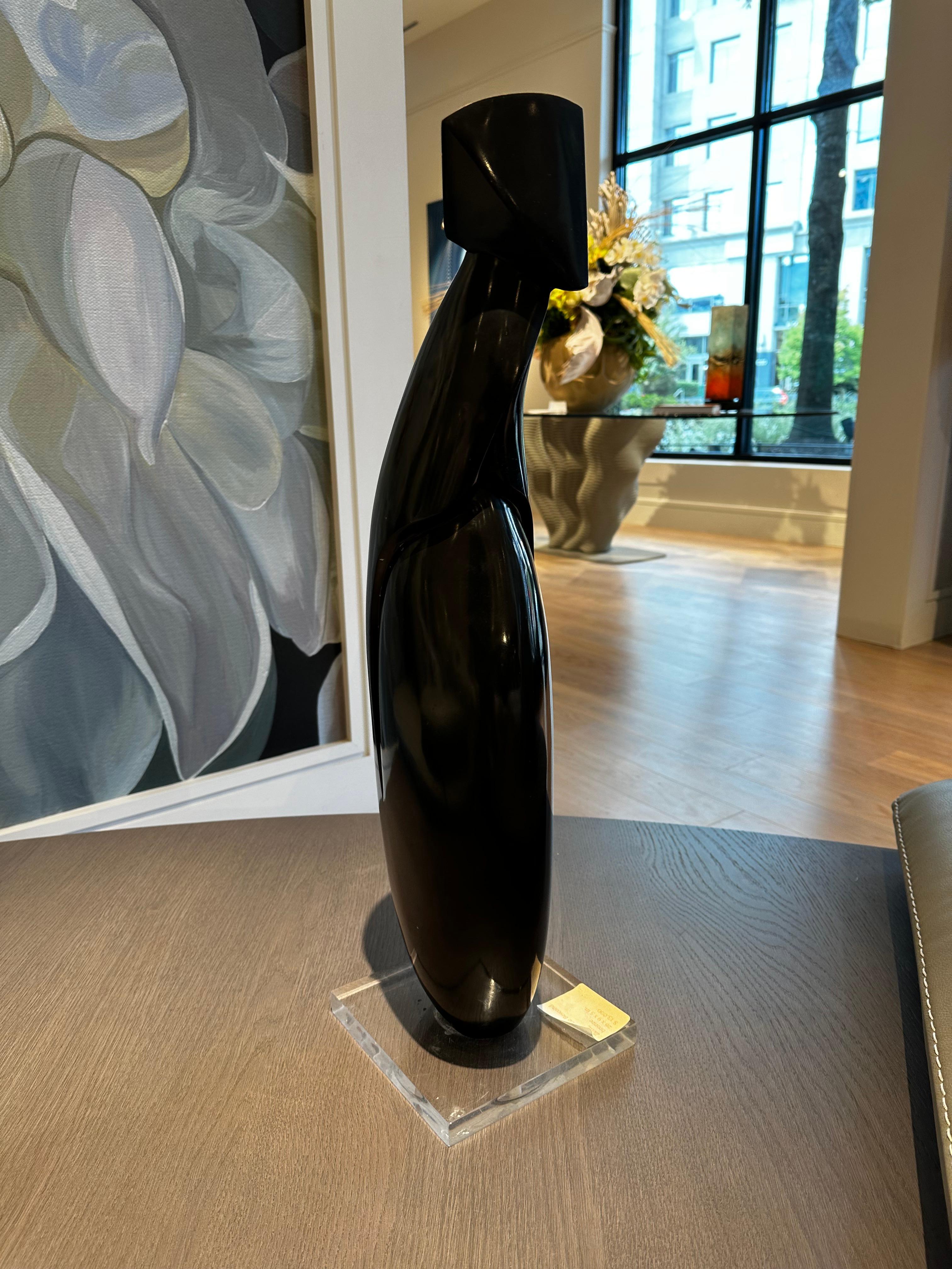 Jacques LE BESCOND (born in CAEN in 1945) was young when he started to sculpture. He was particularly fond of wood. His encounter with a craftsman was instrumental in his career as it led him to attend l'Ecole Boulle where he developed his drawing