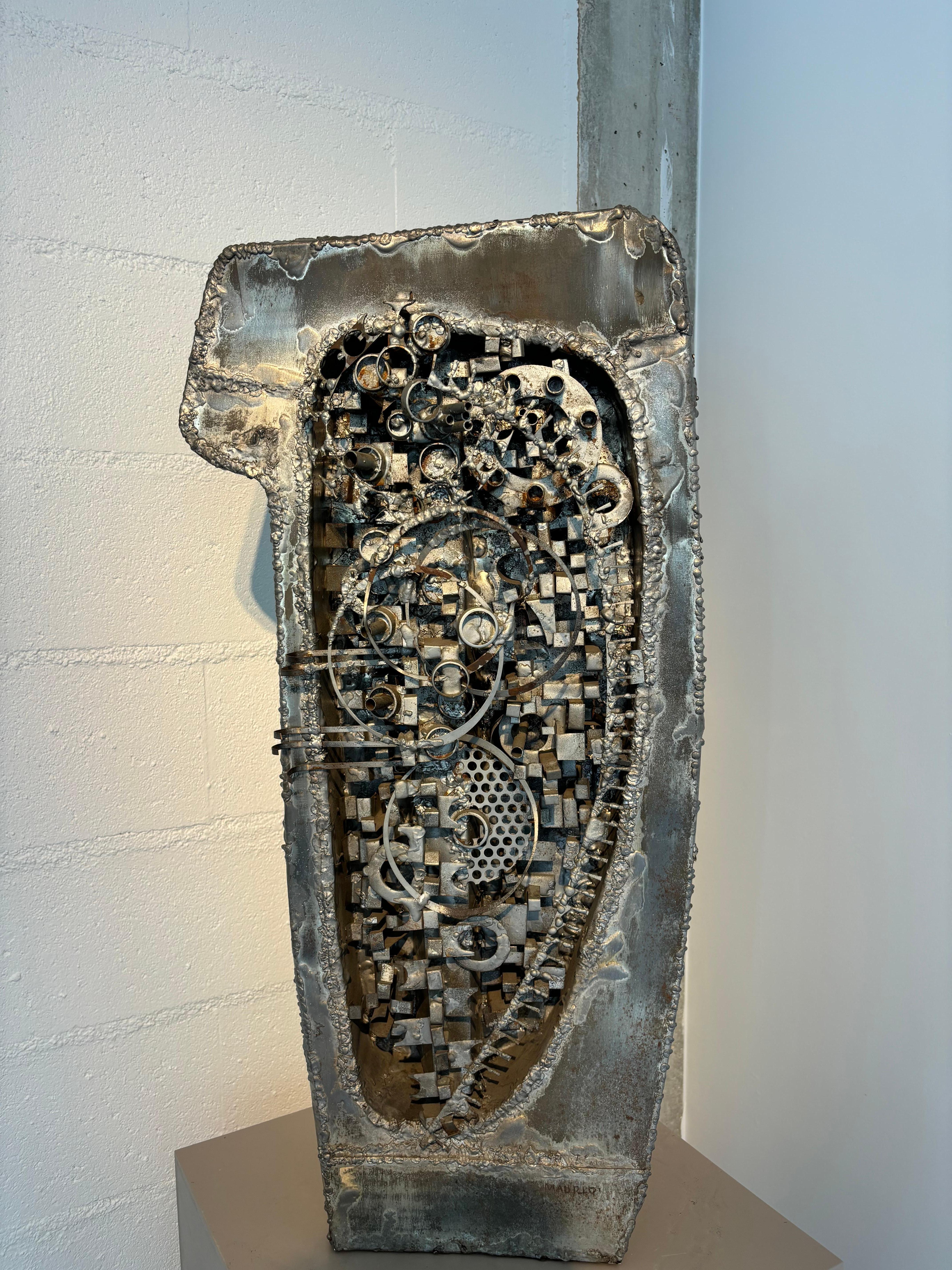 Rara escultura de Jacques Mauplot de 1970. 
