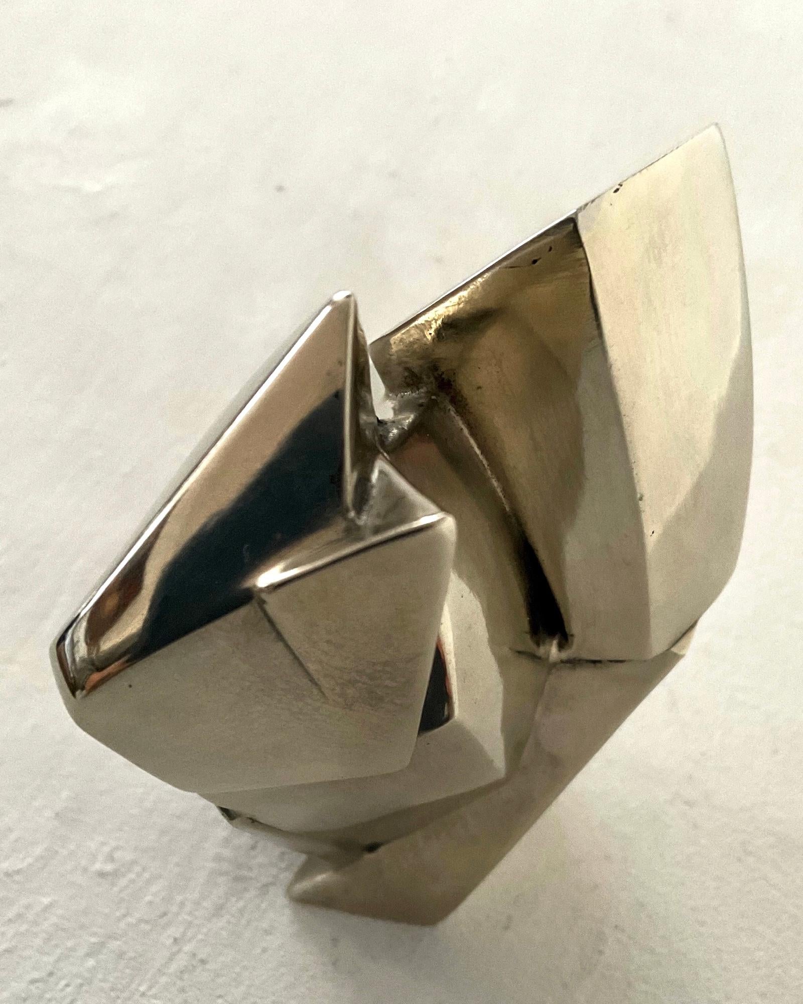 Eckio Must de Jacques Owczarek - Escultura de bronce blanco, animal, abstracto en venta 3