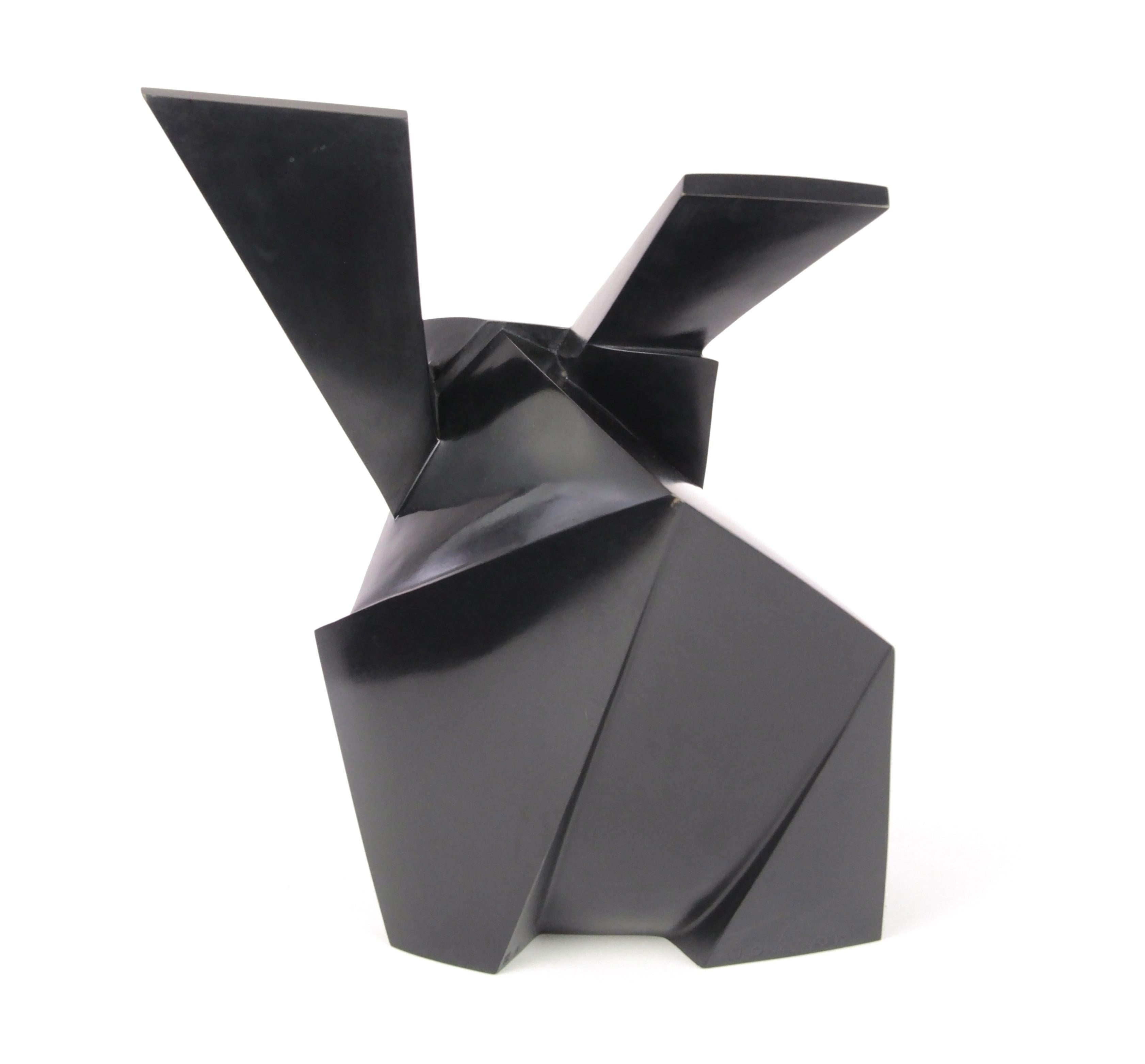 Jokio by Jacques Owczarek - Animal bronze sculpture of a rabbit, black colour For Sale 1
