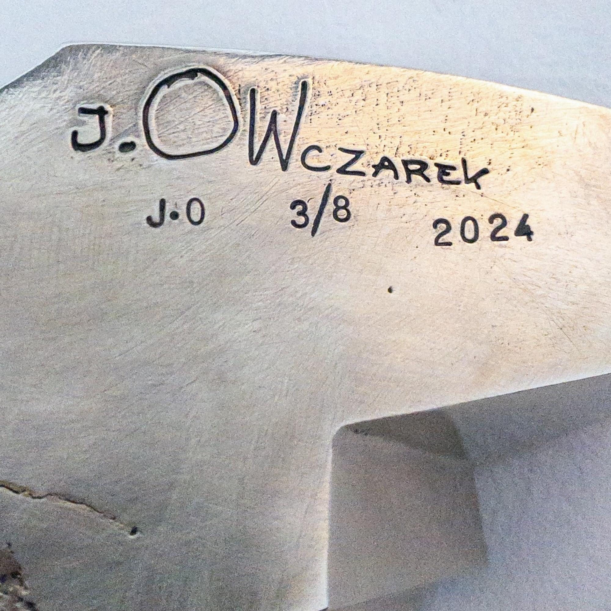 Kiode Must de Jacques Owczarek - Escultura de bronce blanco, animal, abstracto en venta 8