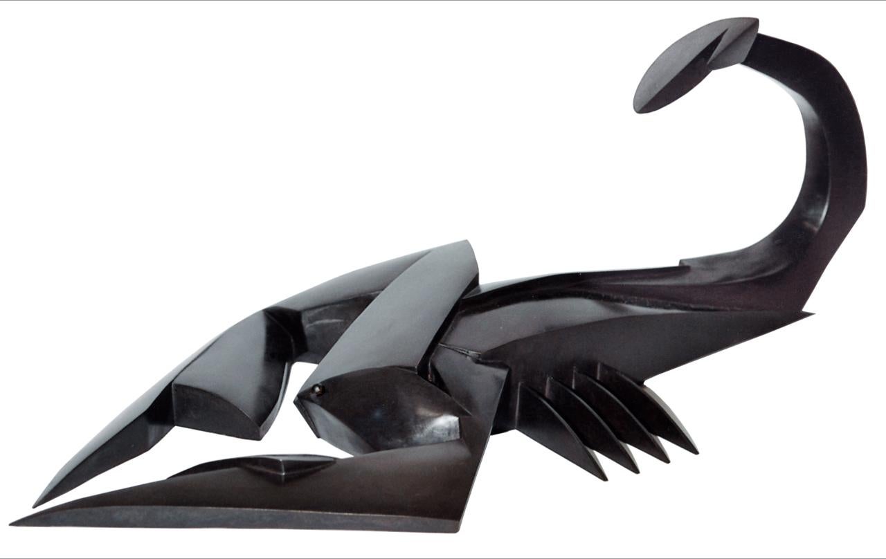 Kioetano est une sculpture en bronze de l'artiste contemporain Jacques Owczarek, dont les dimensions sont de 33 × 52 × 36 cm (13 × 20,5 × 14,2 in). 
La sculpture est signée et numérotée, elle fait partie d'une édition limitée à 8 exemplaires + 4