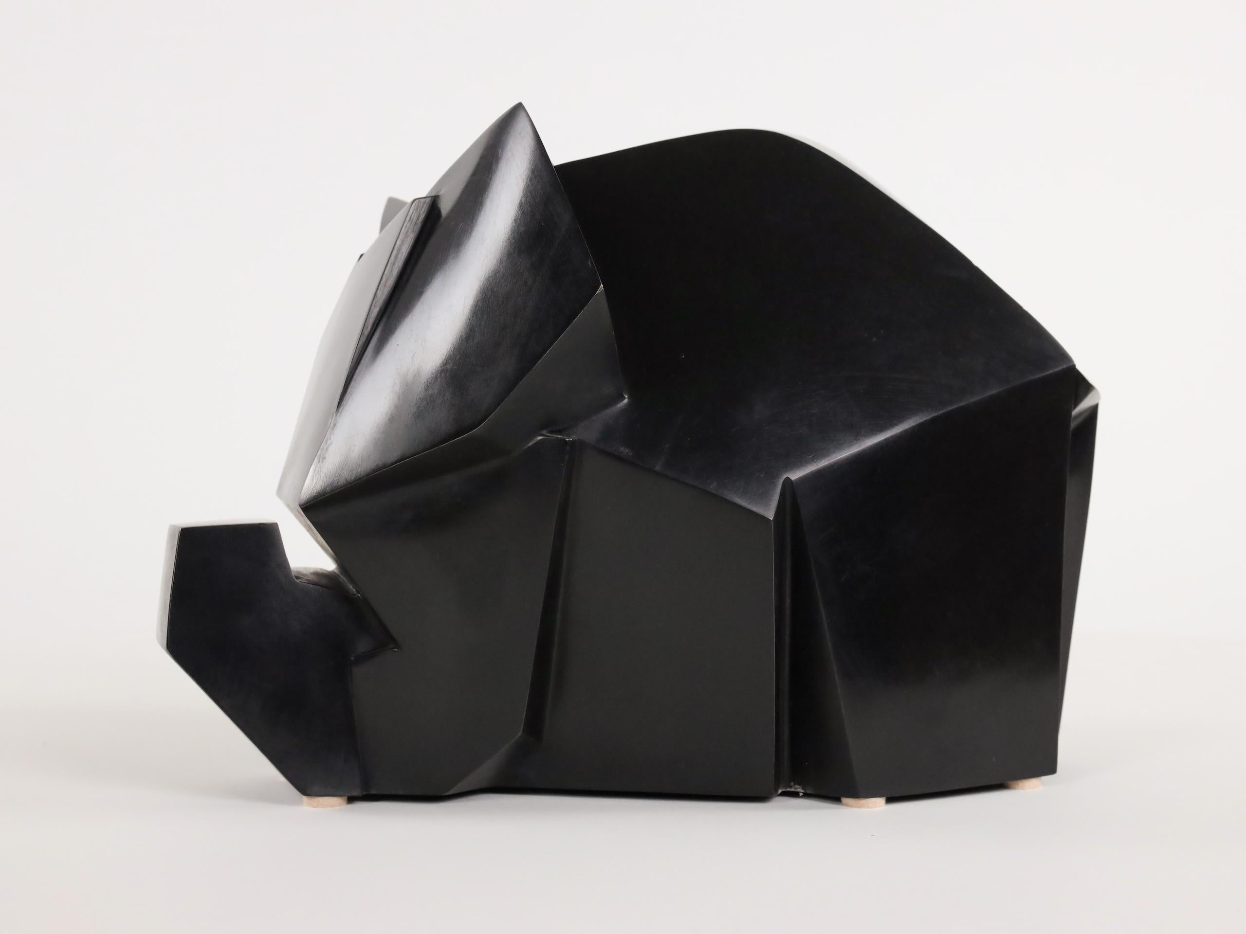 Kiofantino is a bronze sculpture by contemporary artist Jacques Owczarek, dimensions are 25 × 31 × 22 cm (9.8 × 12.2 × 8.7 in). 
The sculpture is signed and numbered, it is part of a limited edition of 8 editions + 4 artist’s proofs, and comes with