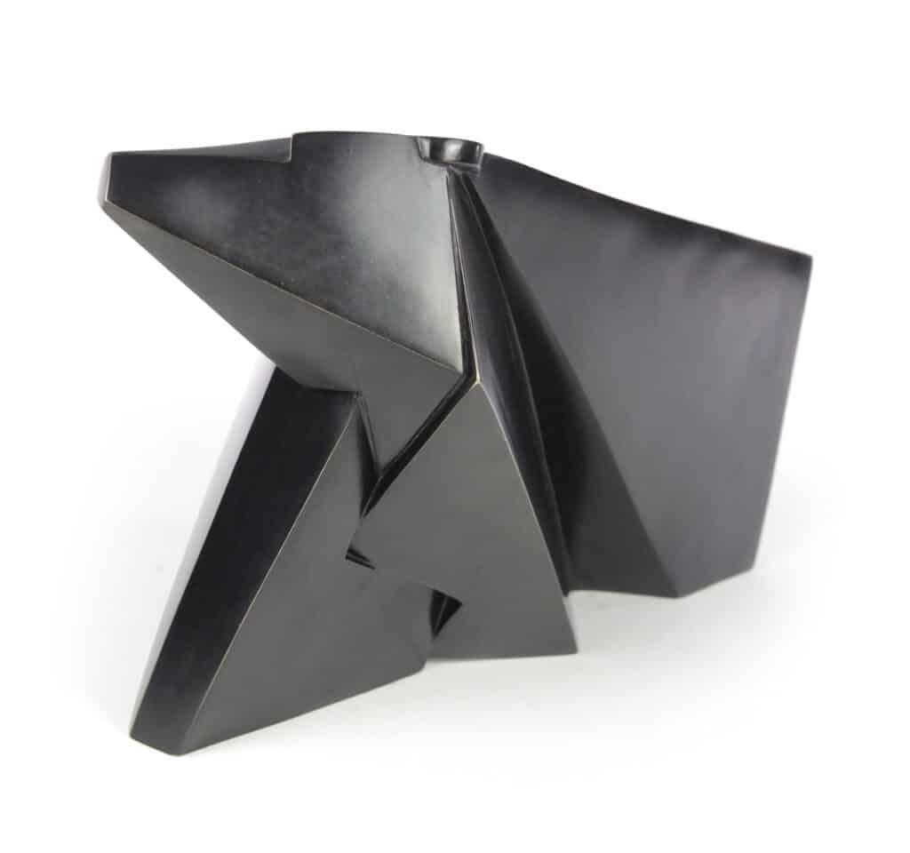 Kiora by Jacques Owczarek - Animal bronze sculpture, bear, geometric For Sale 2