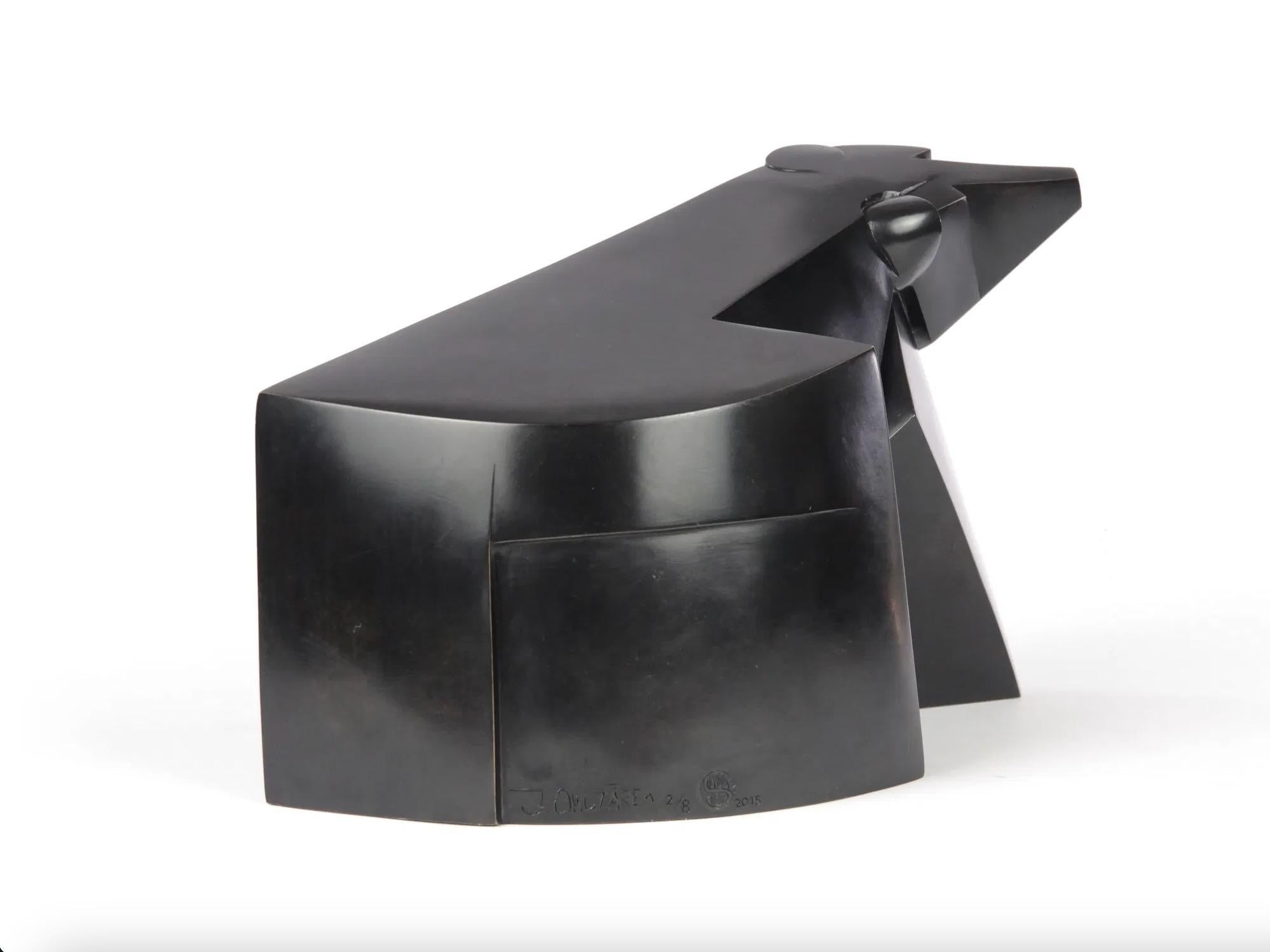 Kiora by Jacques Owczarek - Animal bronze sculpture, bear, geometric For Sale 6