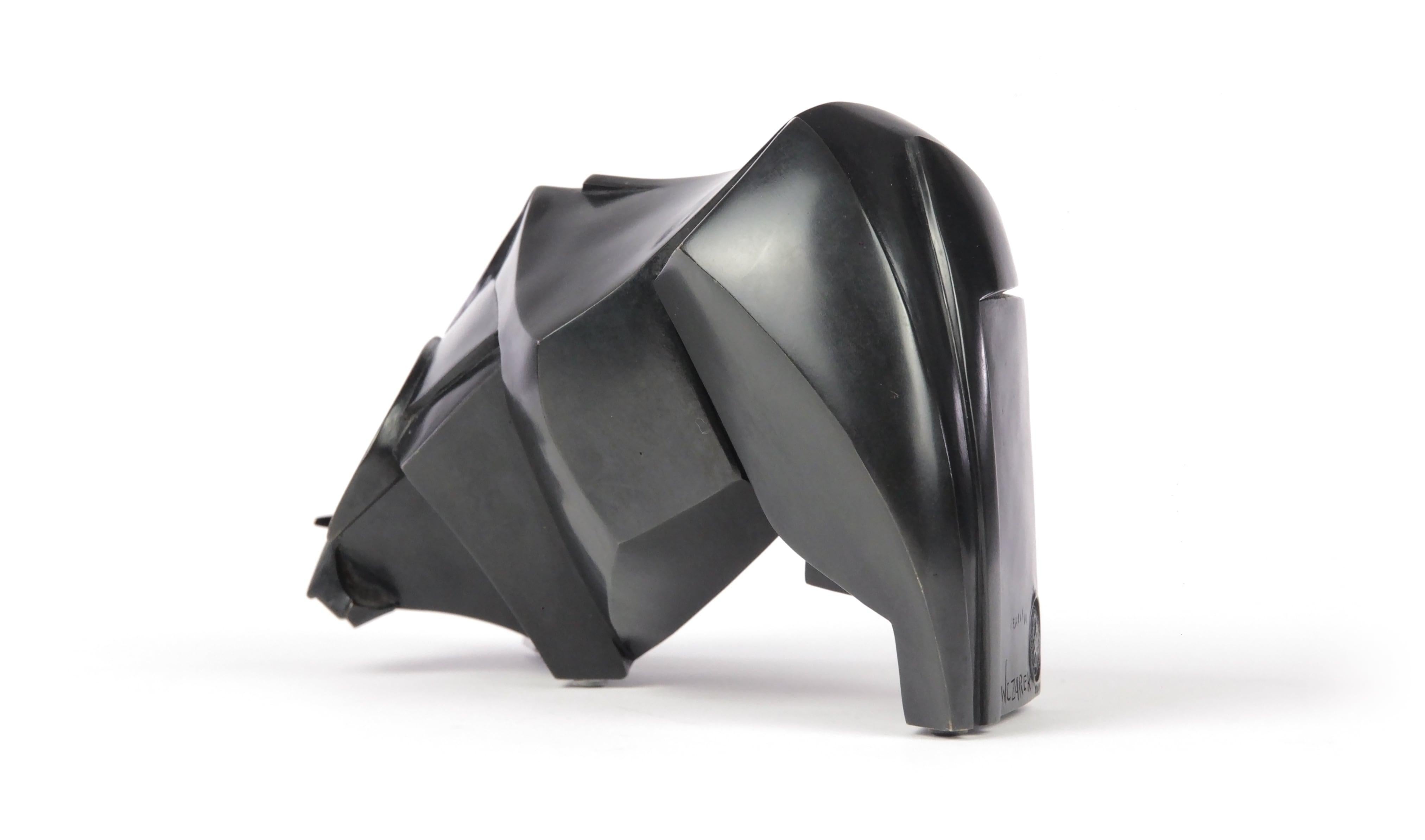 Kioshimura by Jacques Owczarek - Animal bronze black sculpture of a bull, smooth For Sale 2