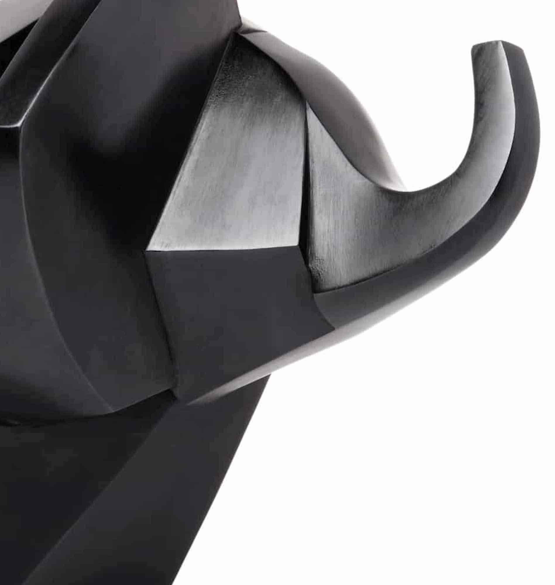 Kiotooki by Jacques Owczarek - Animal bronze black sculpture of an elephant For Sale 2