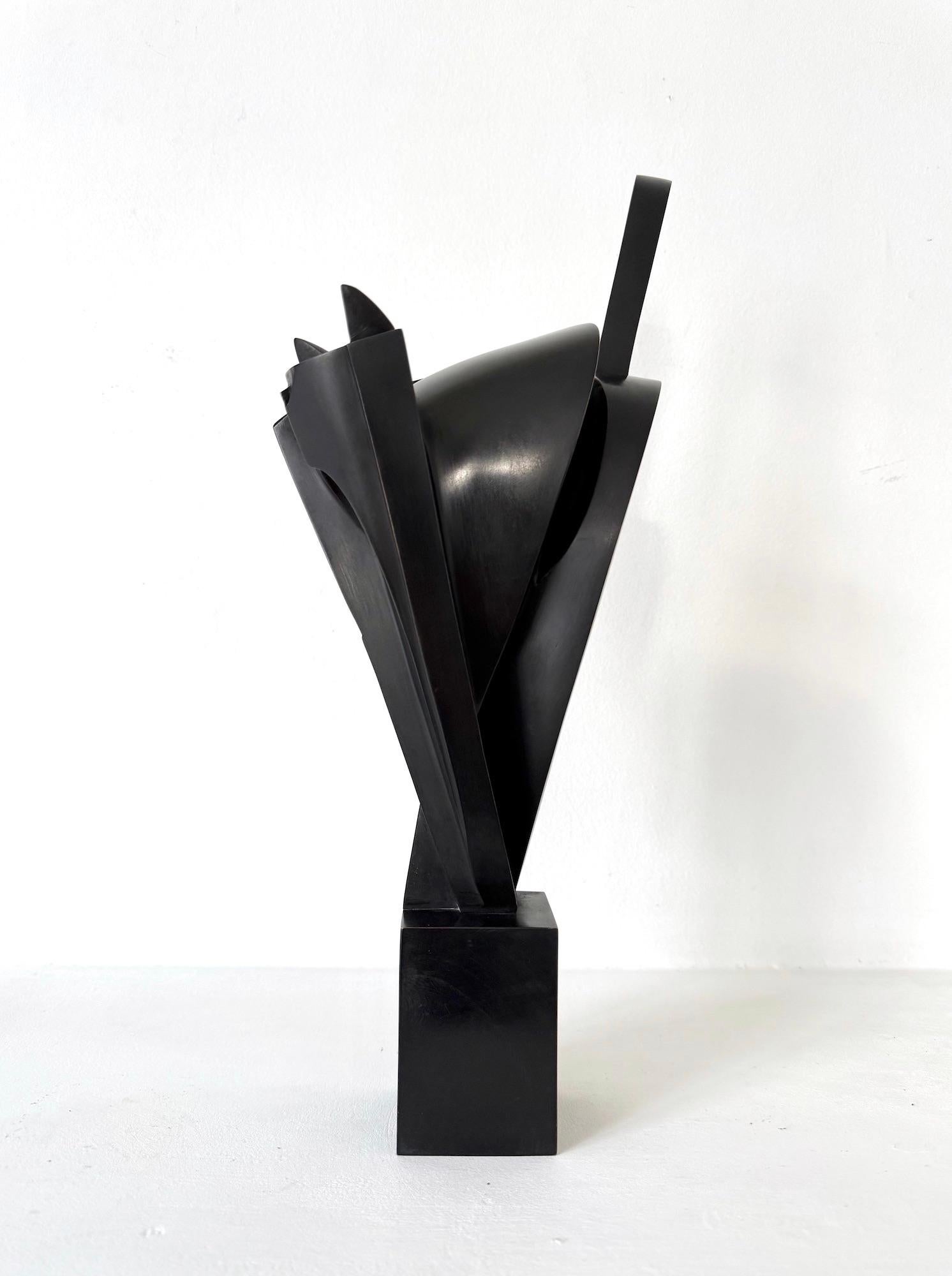 Kotakio de Jacques Owczarek - Escultura animal de bronce de un gato, negro, abstracto en venta 6