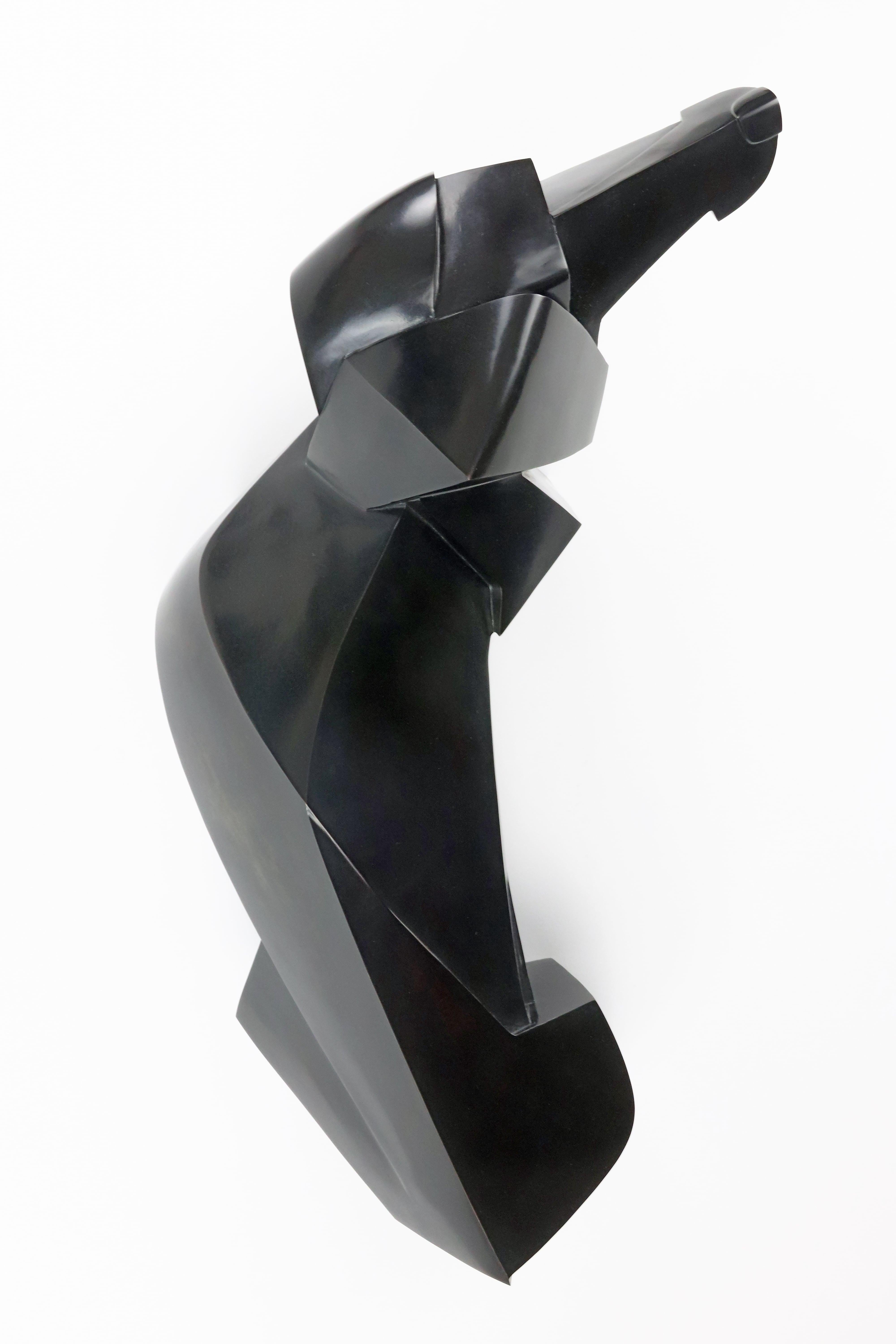 Teckio di Jacques Owczarek - Scultura in bronzo di un cane, bassotto, di colore nero in vendita 3