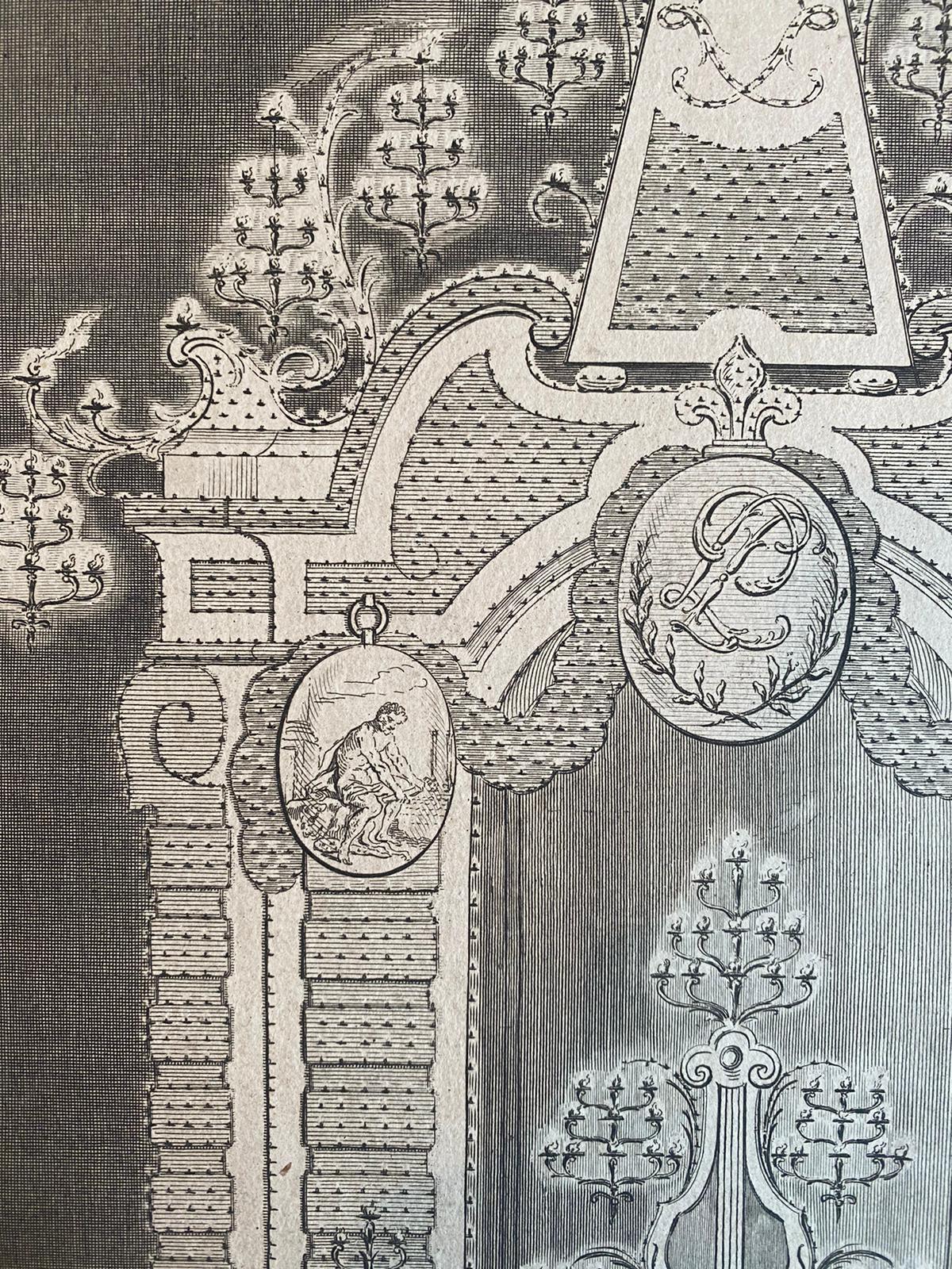 Der interessante Stich von Jacques-Philippe Le Bas zeigt die Illuminationen, die am Abend des 29. August 1739 an der Kreuzung von St. Denys und La Ferronnerie anlässlich der Hochzeit von Madame de France I. aufgestellt wurden. Er zeigt die vielen