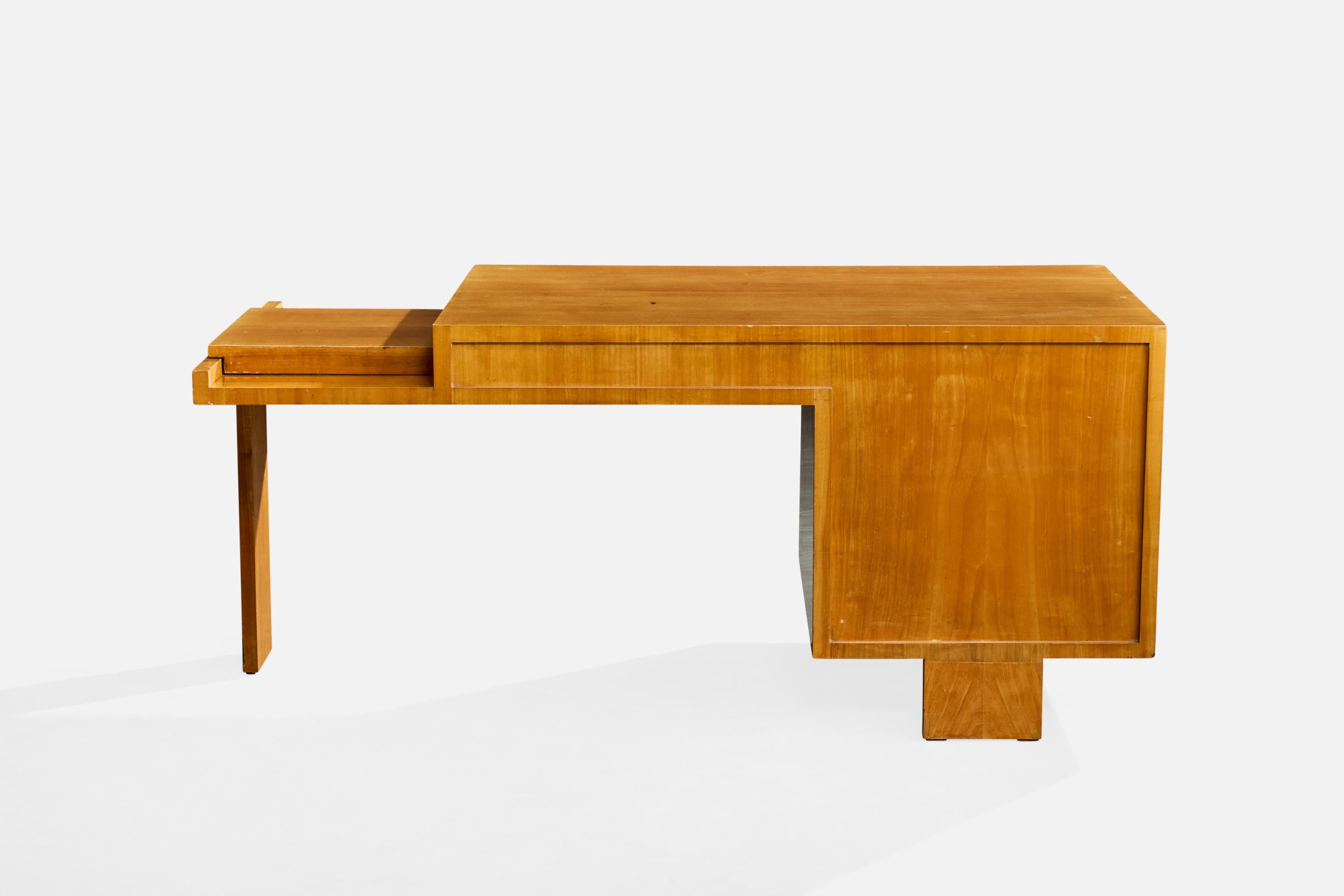 Jacques Quinet, Desk, Cherrywood, Brass, France, 1960 im Angebot 7