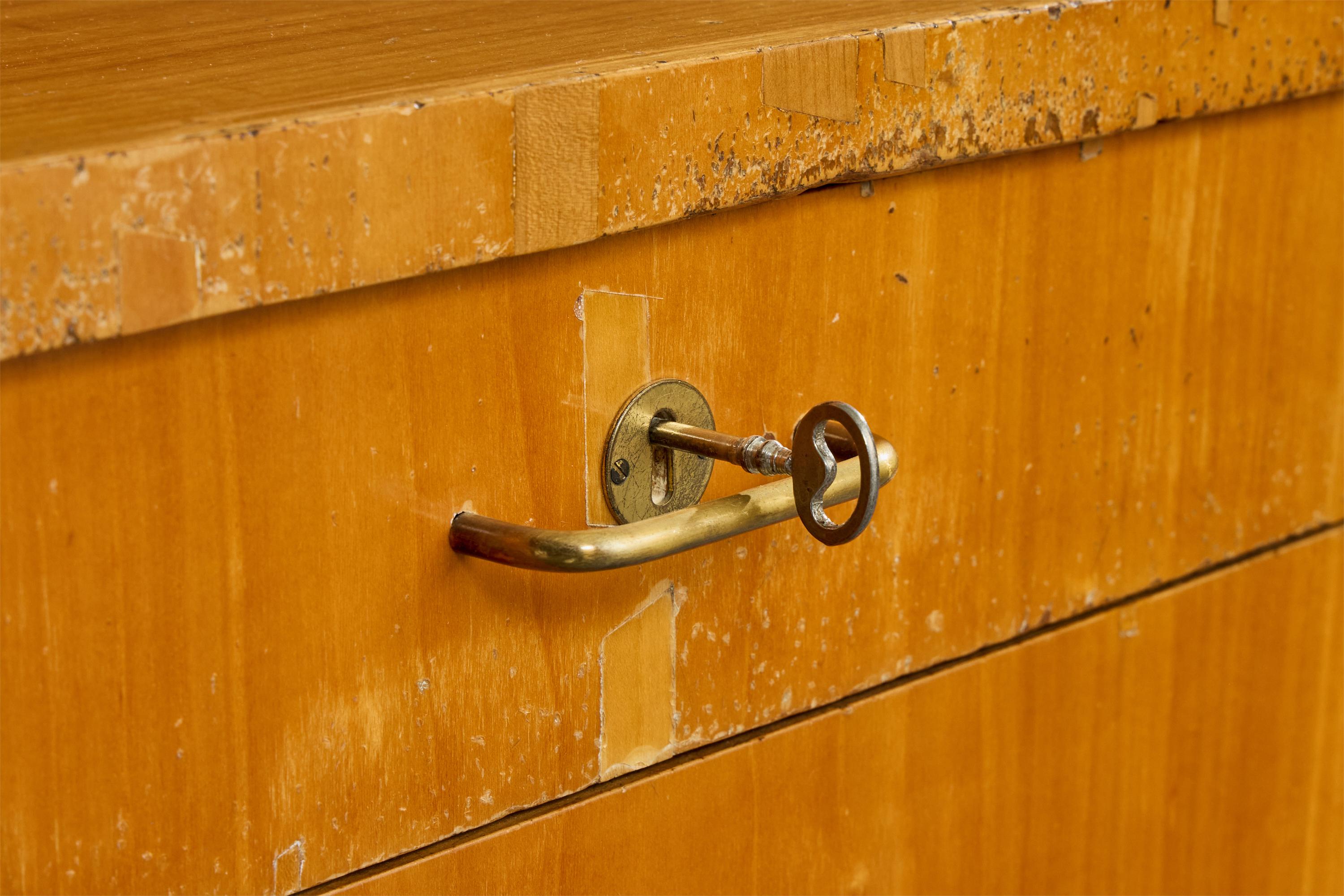 Jacques Quinet, Desk, Cherrywood, Brass, France, 1960 im Angebot 12