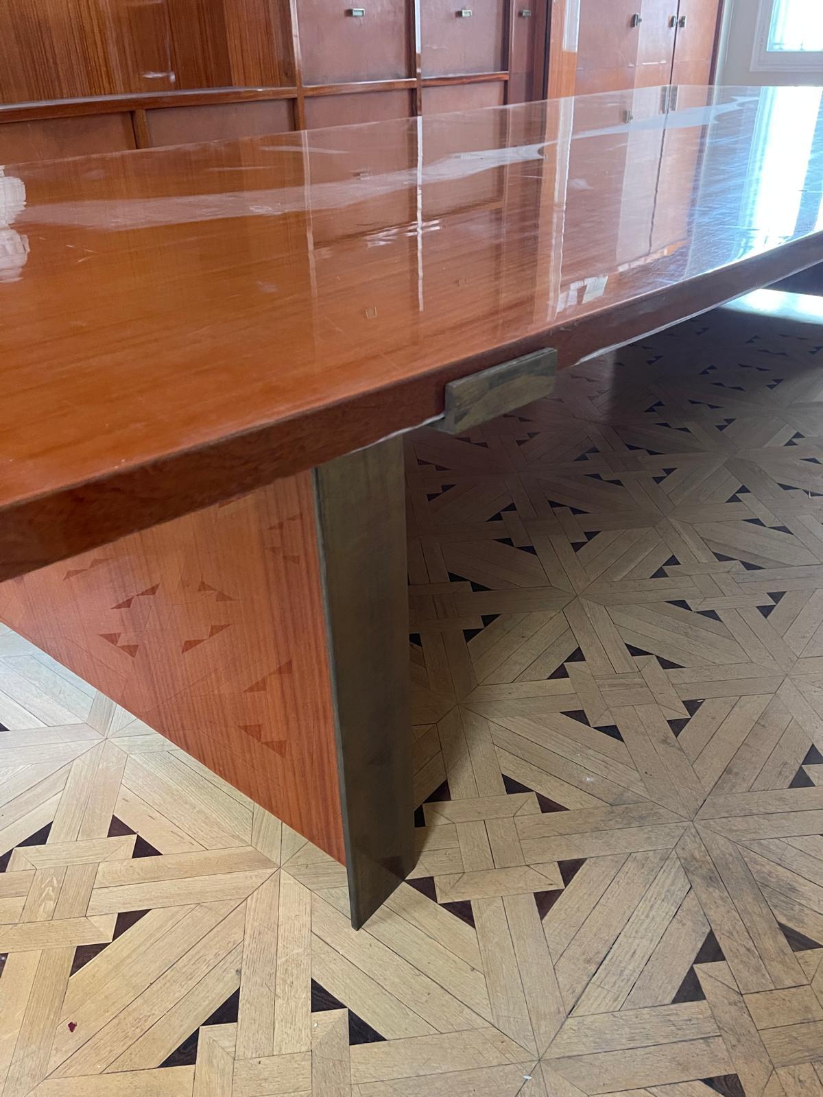 Milieu du XXe siècle Grande table Jacques Quinet en vente